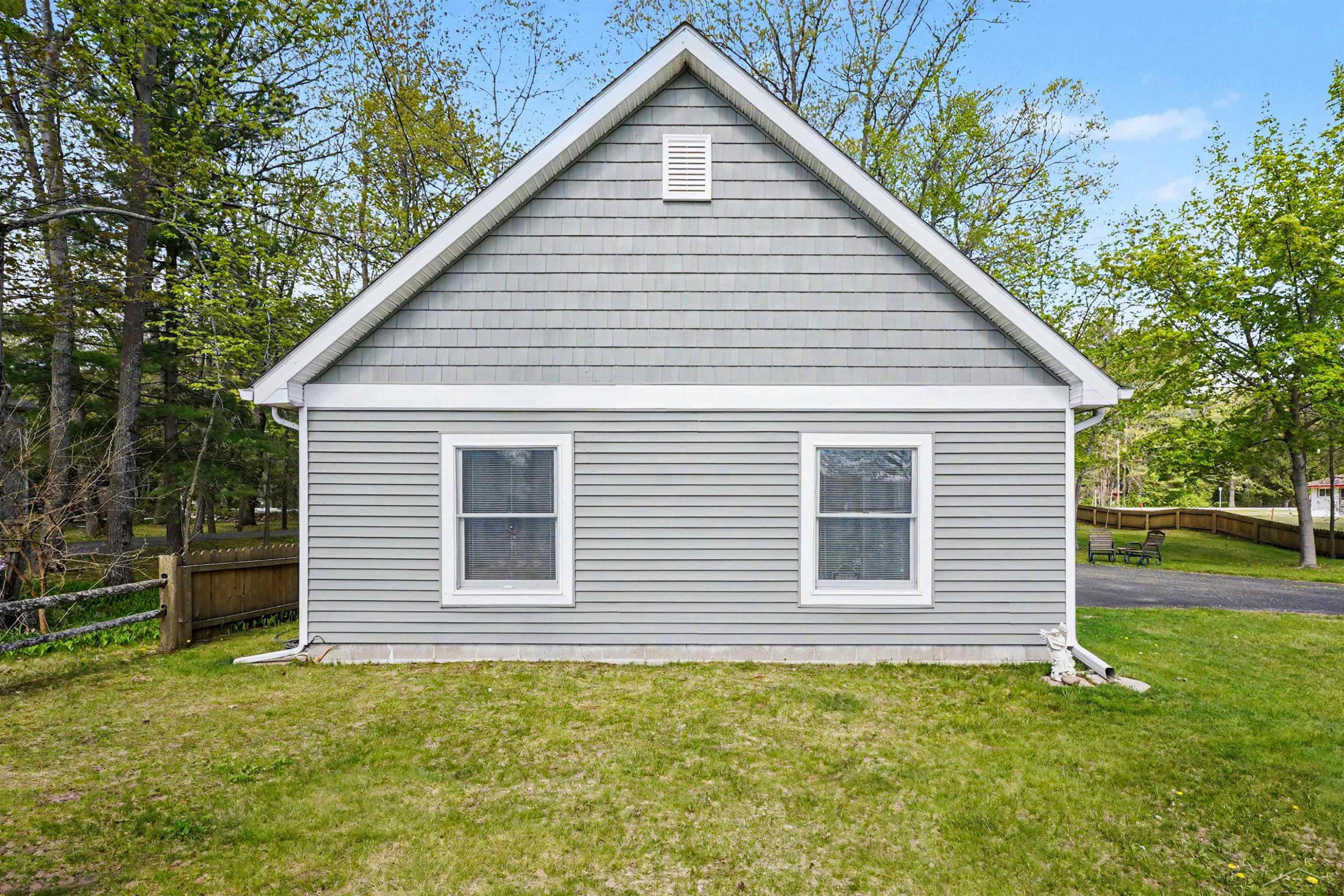 1220 N Huron Road, Tawas City, MI 48763 — Photo 42