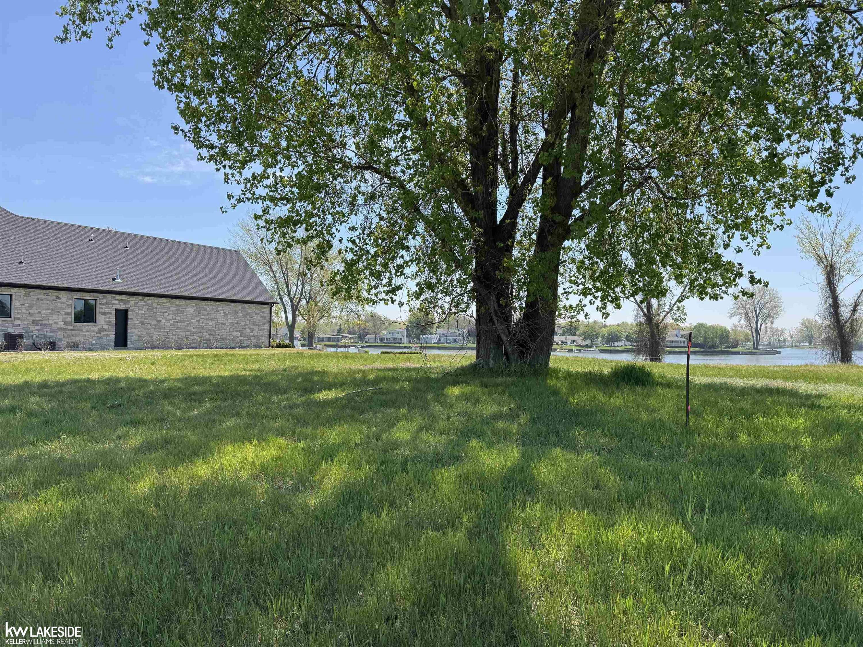 9967 Sunset Boulevard, MI — Photo 4