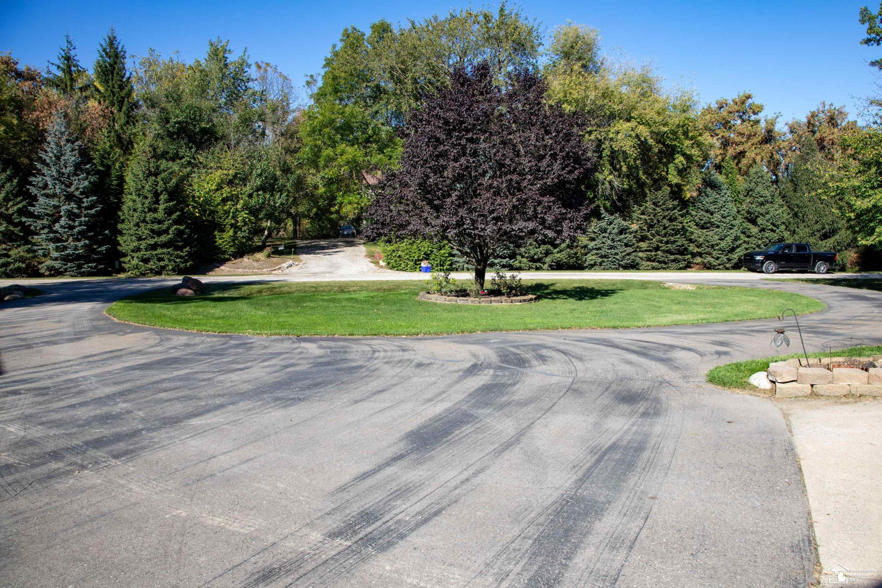 52881 Rico Court, Wixom, MI 48393 — Photo 52