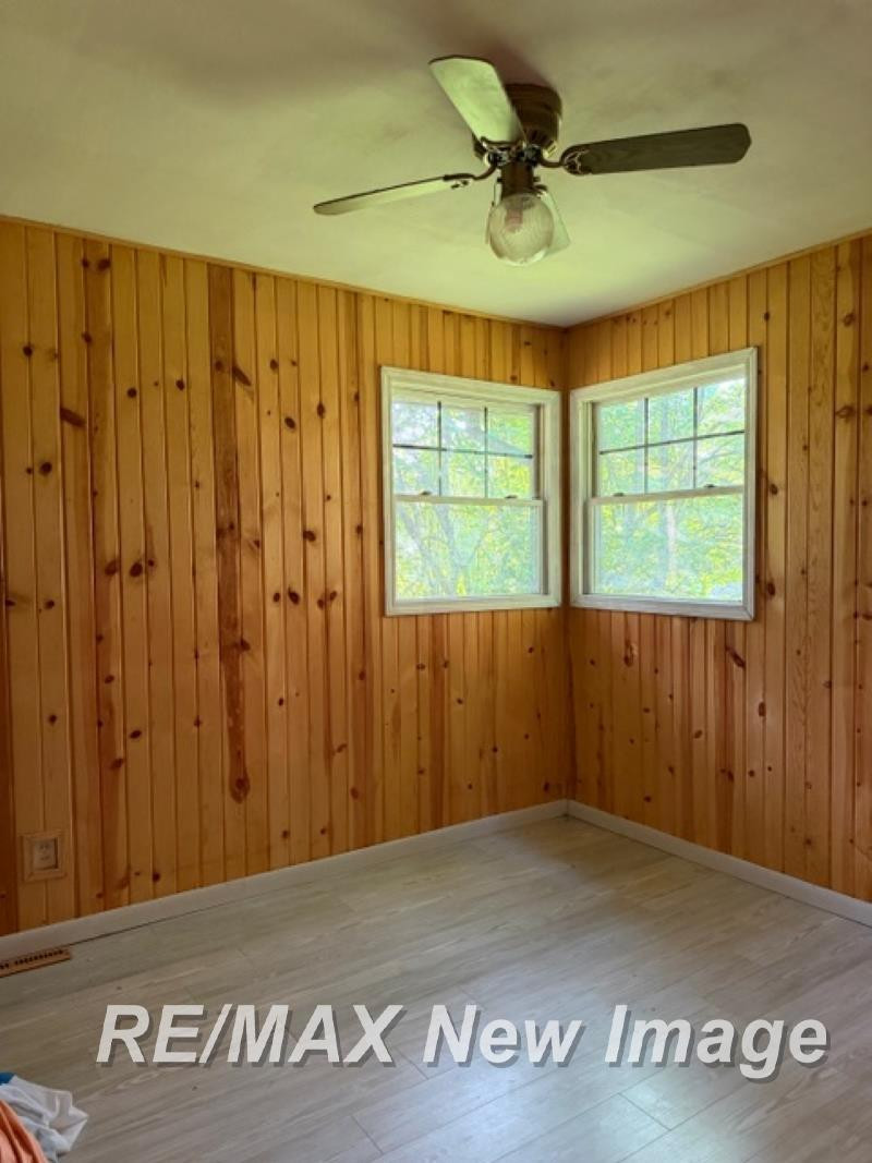 803 S Woodcock Road, Midland, MI 48640 — Photo 10
