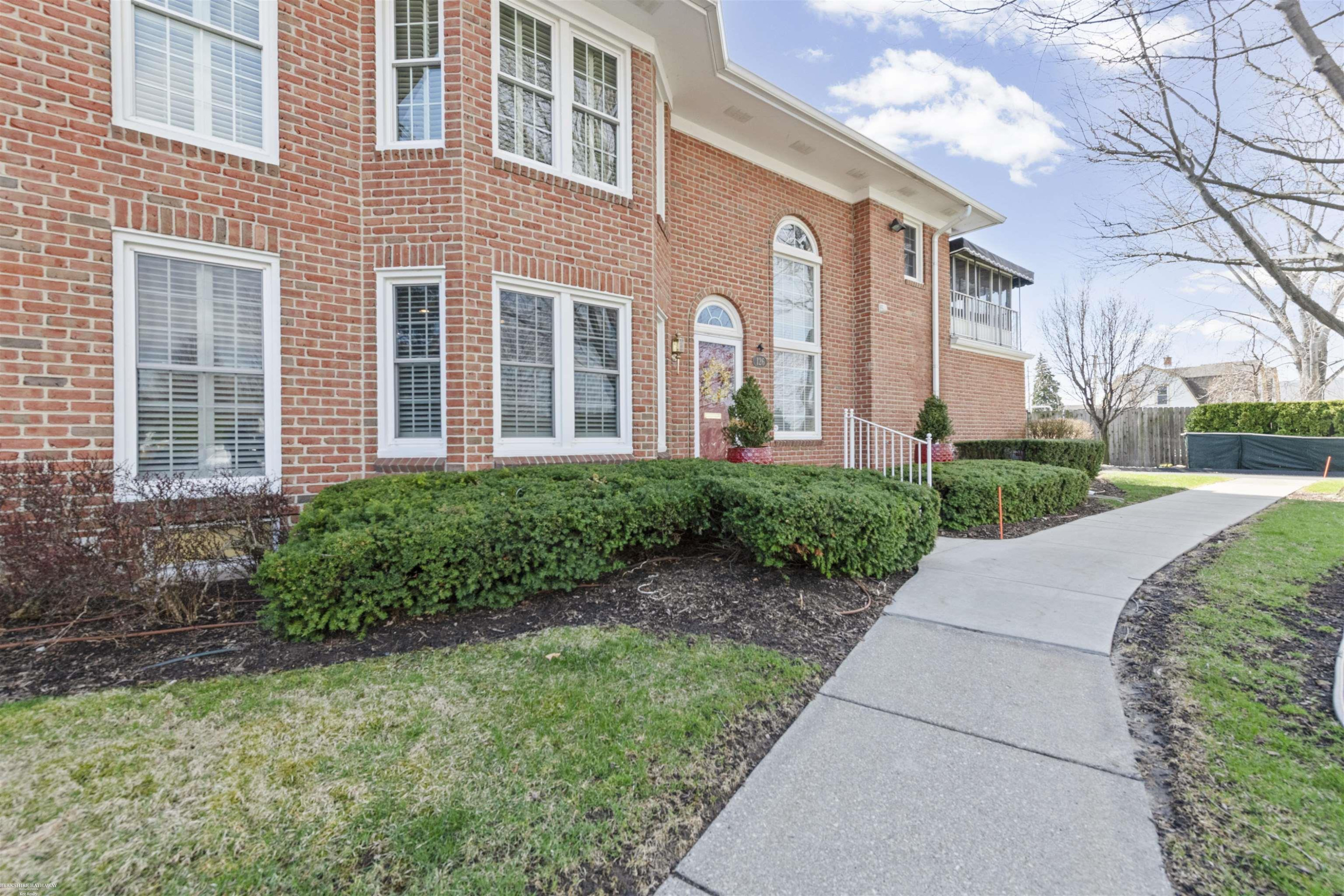 126 Windwood Pointe Street, Saint Clair Shores, MI 48080 — Photo 28