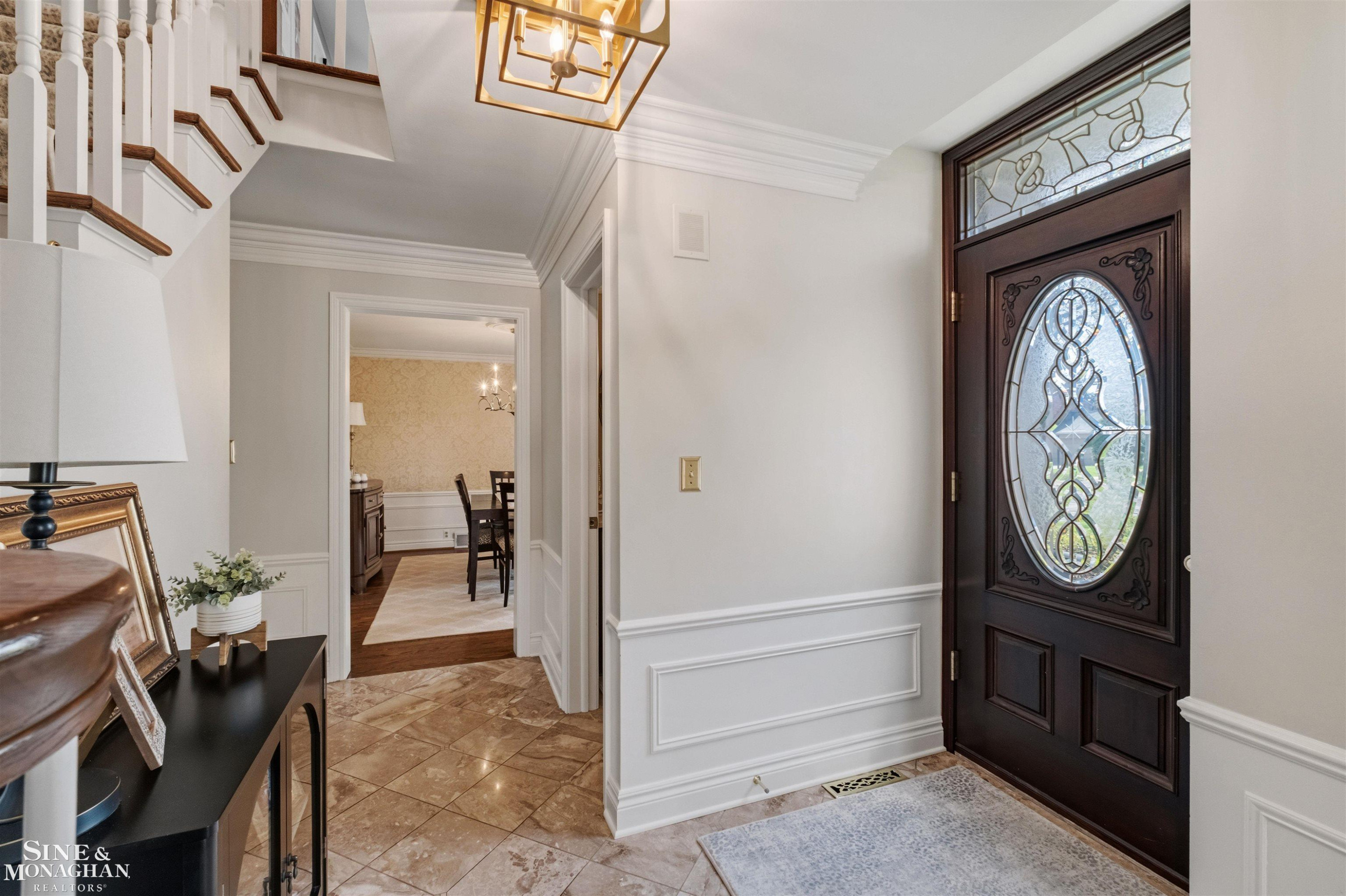 578 Heather Lane, Grosse Pointe Woods, MI 48236 — Photo 3