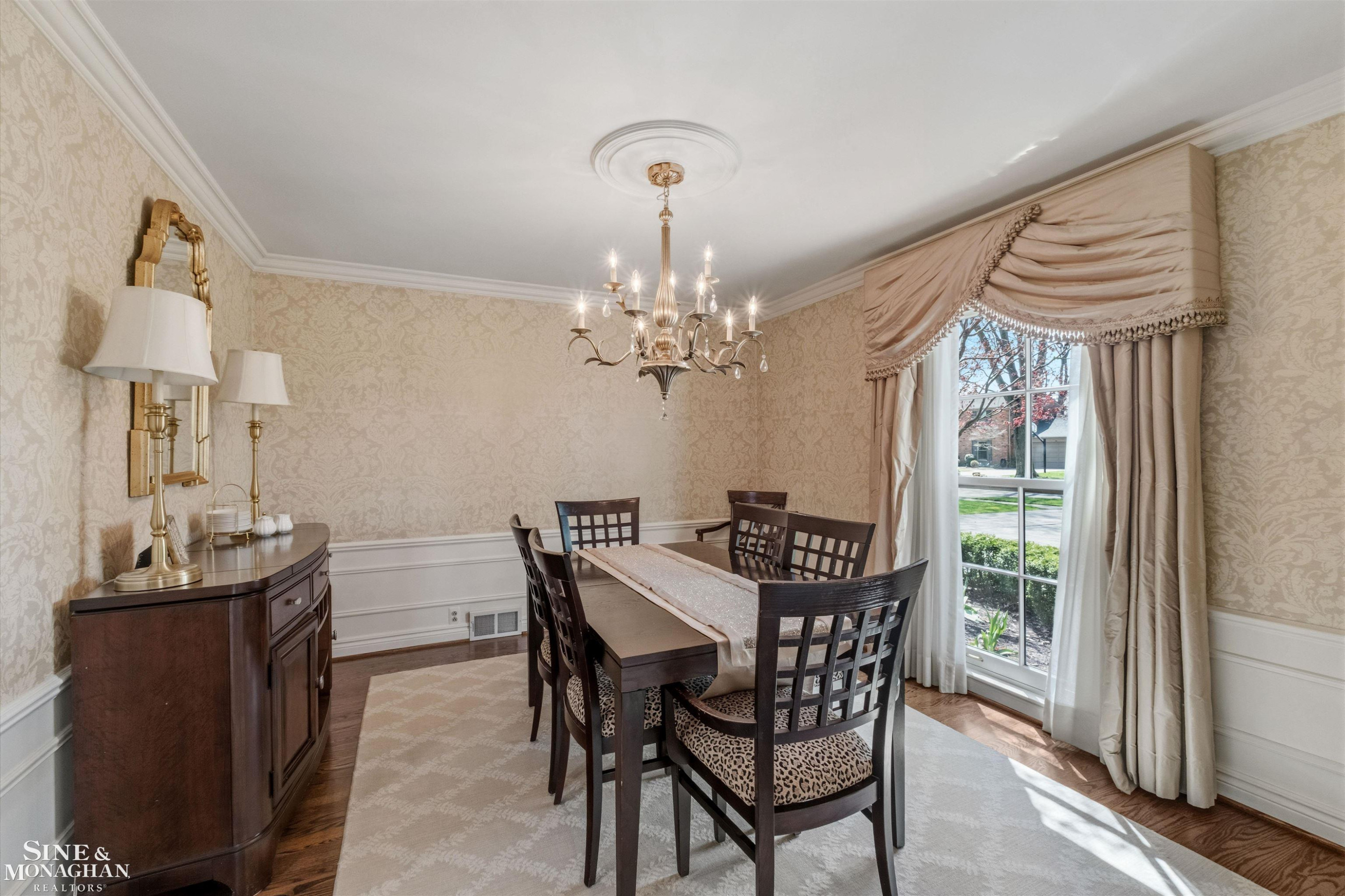 578 Heather Lane, Grosse Pointe Woods, MI 48236 — Photo 27