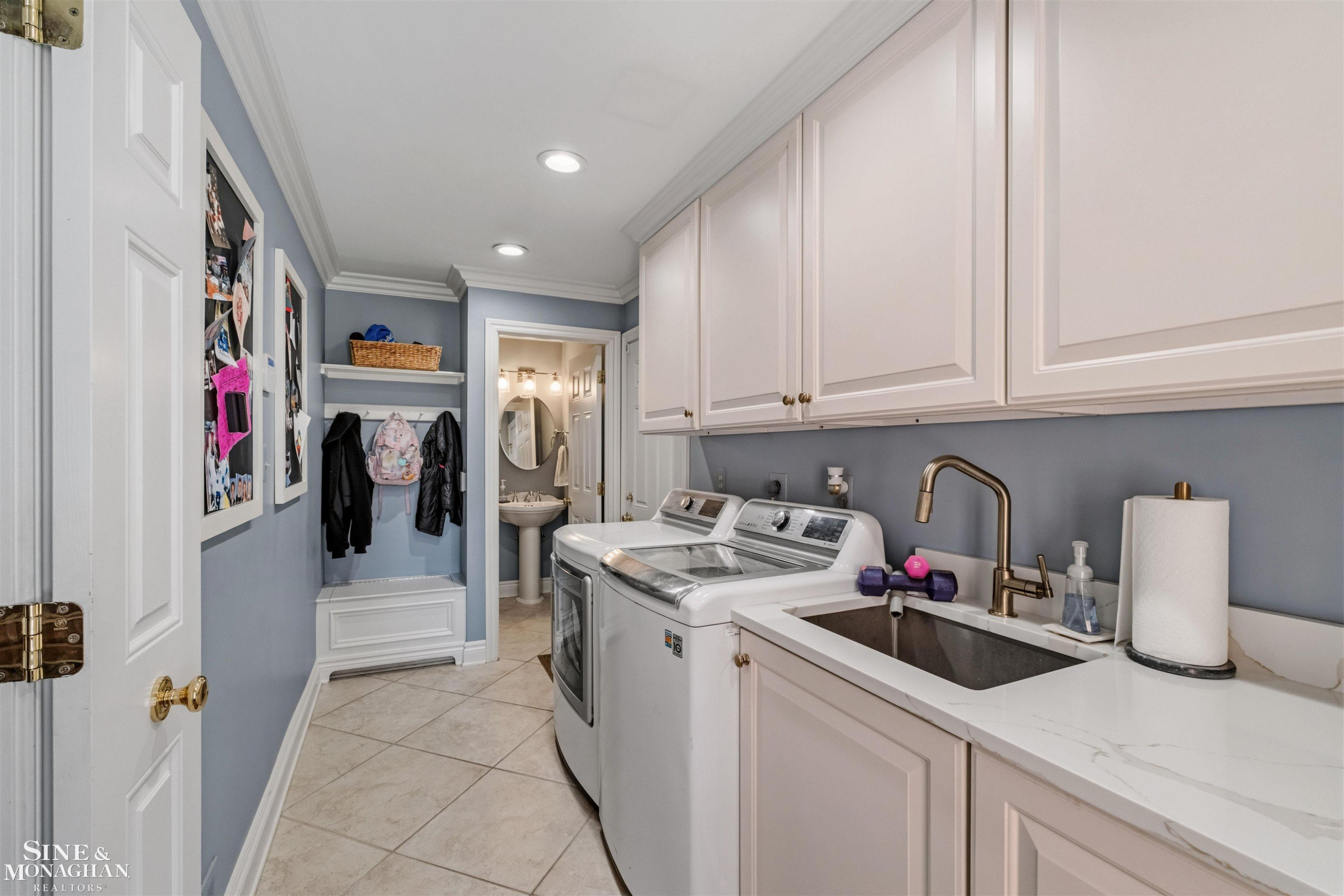 578 Heather Lane, Grosse Pointe Woods, MI 48236 — Photo 29