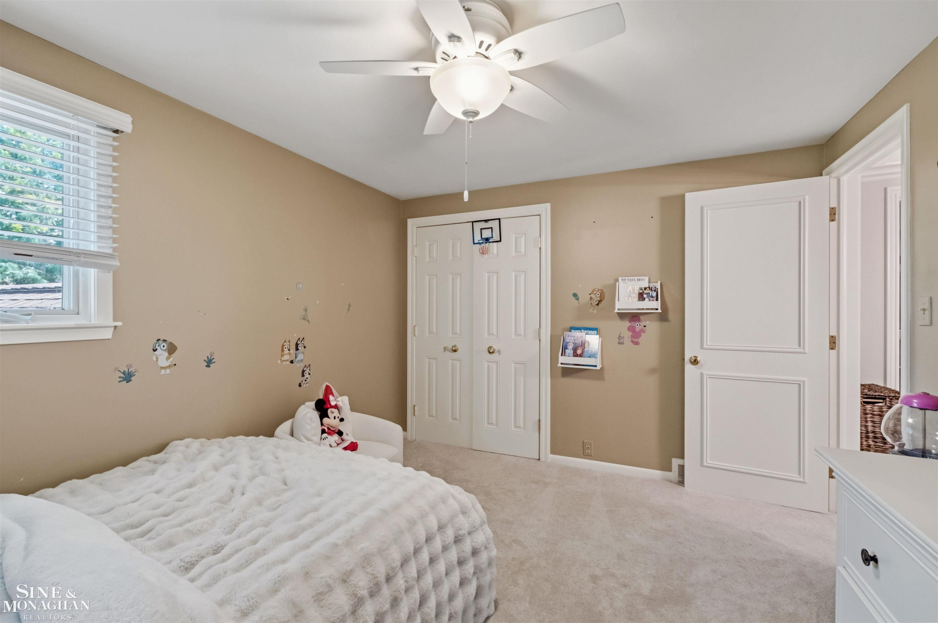 578 Heather Lane, Grosse Pointe Woods, MI 48236 — Photo 39