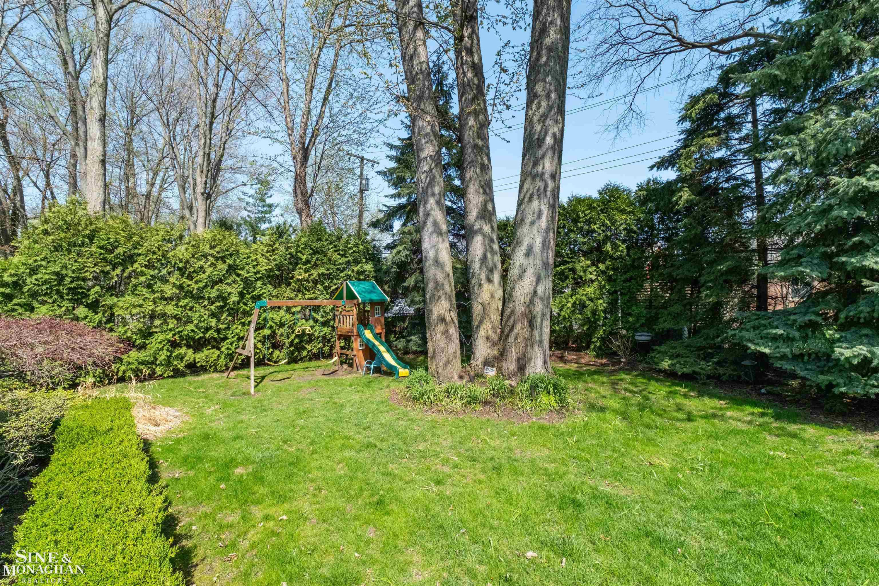 578 Heather Lane, Grosse Pointe Woods, MI 48236 — Photo 65