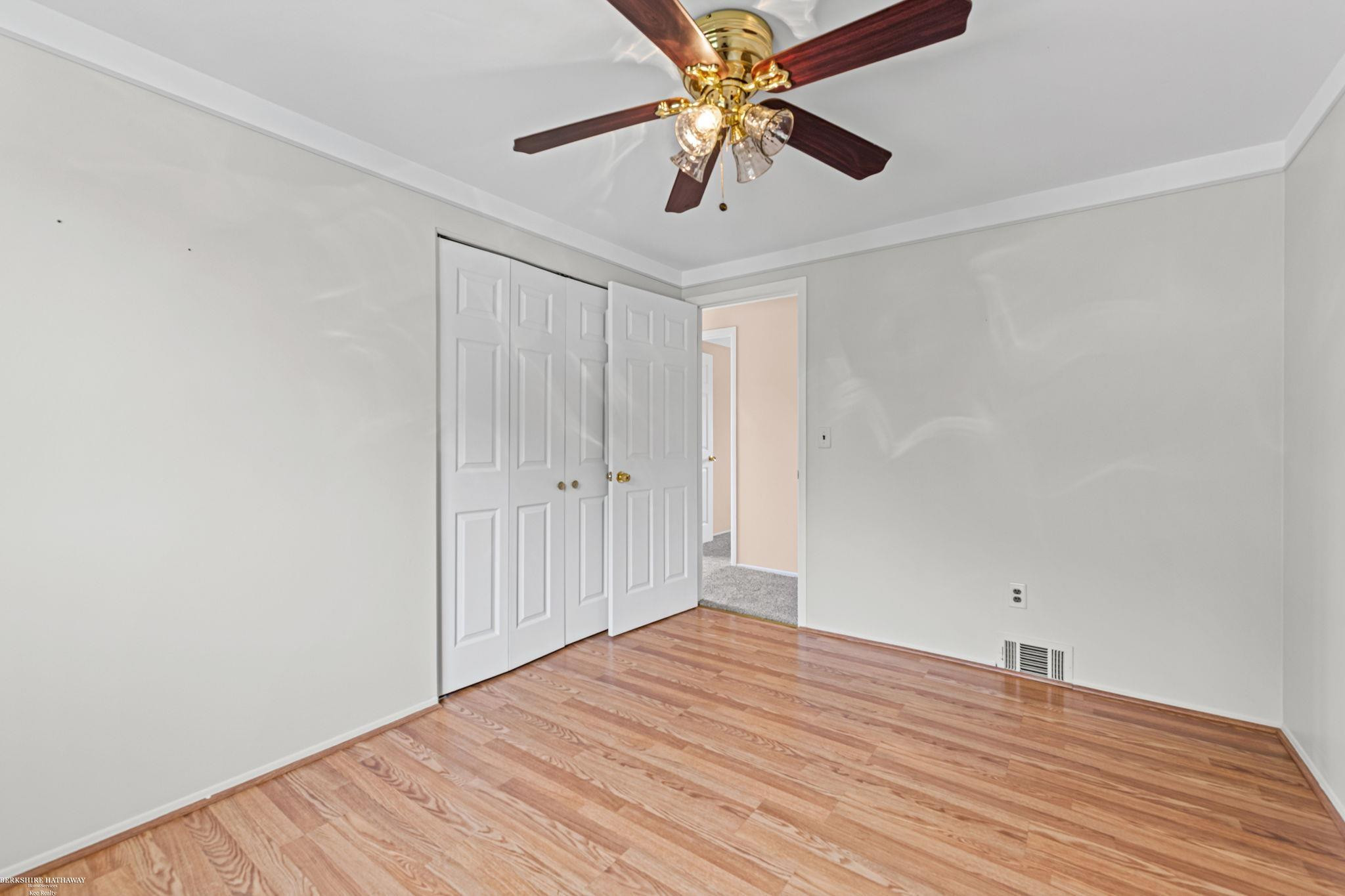 28070 Garfield Street, Roseville, MI 48066 — Photo 15
