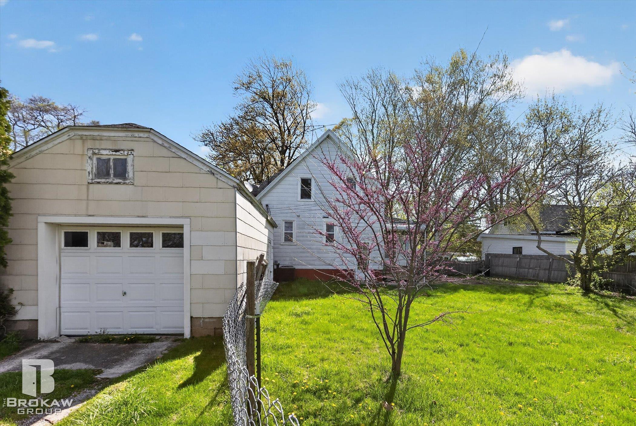 2095 Liberty Street, MI 48733 — Photo 44