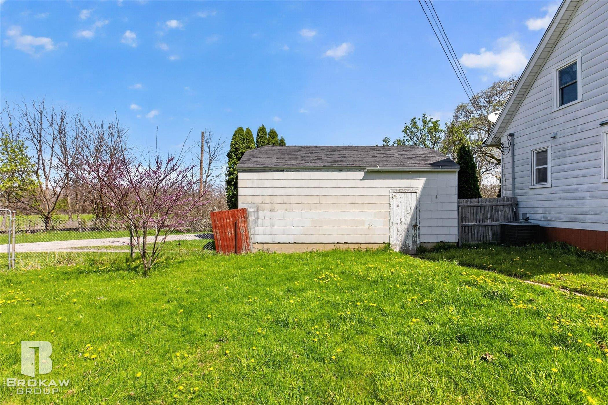 2095 Liberty Street, MI 48733 — Photo 46