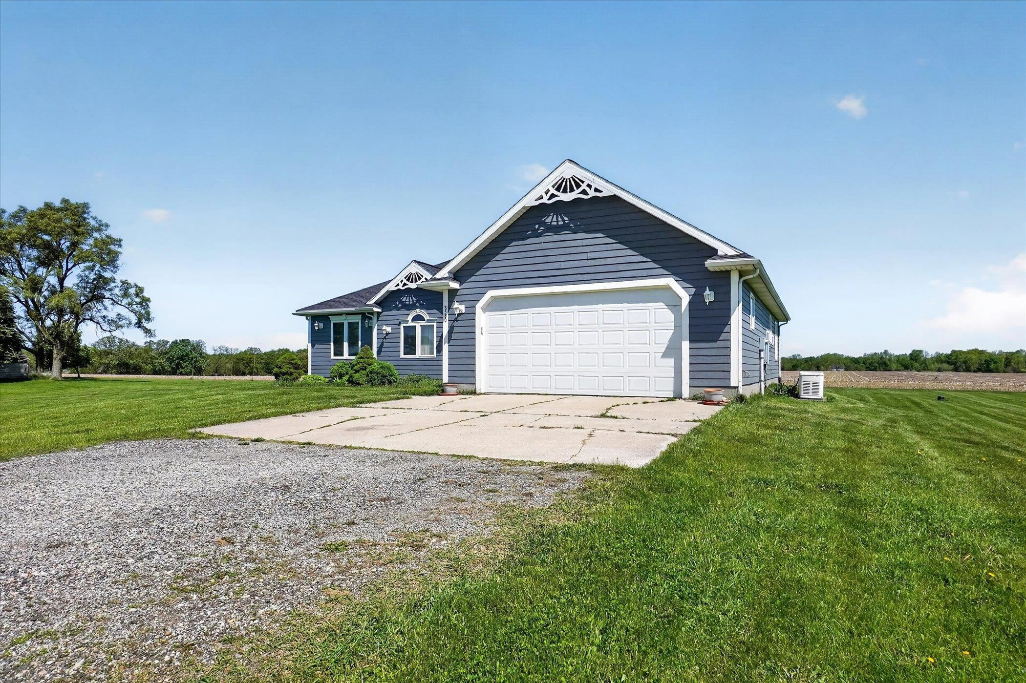 8580 W Hibbard Road, Ovid, MI 48866 — Photo 2