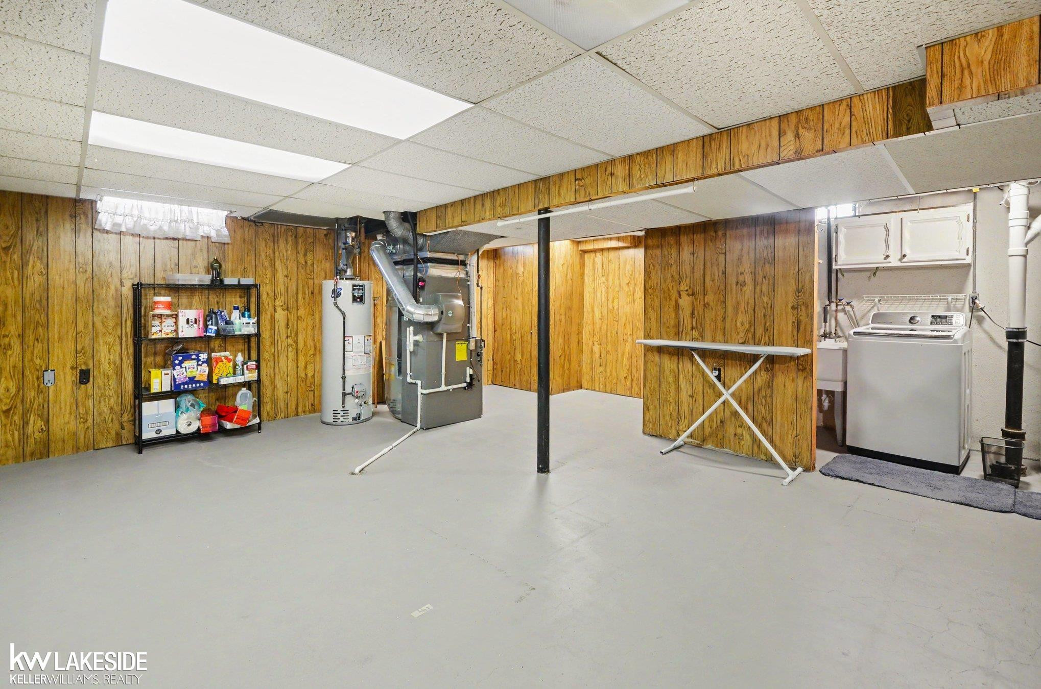 8208 San Marco Boulevard, Sterling Heights, MI 48313 — Photo 26