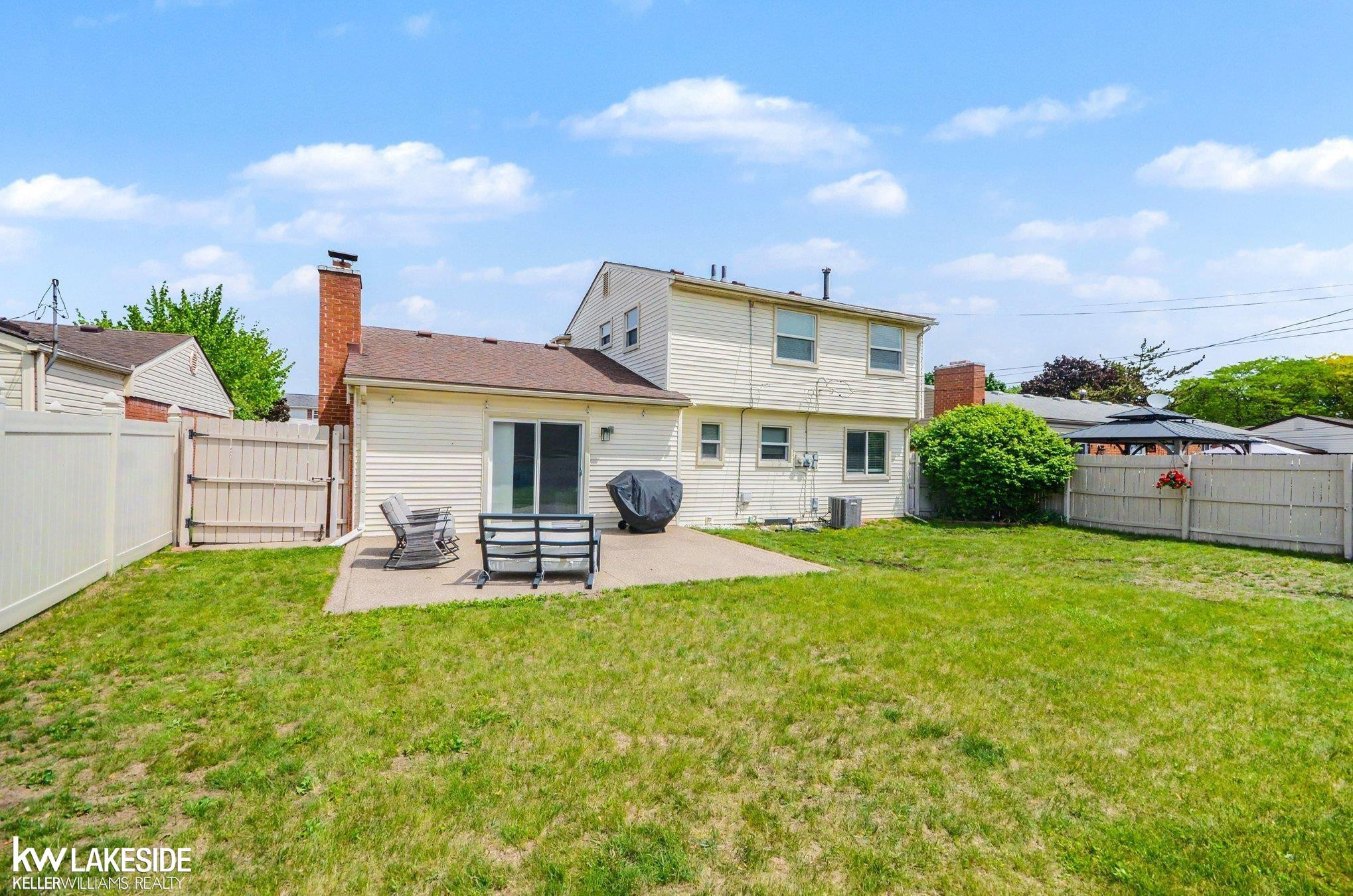 8208 San Marco Boulevard, Sterling Heights, MI 48313 — Photo 8