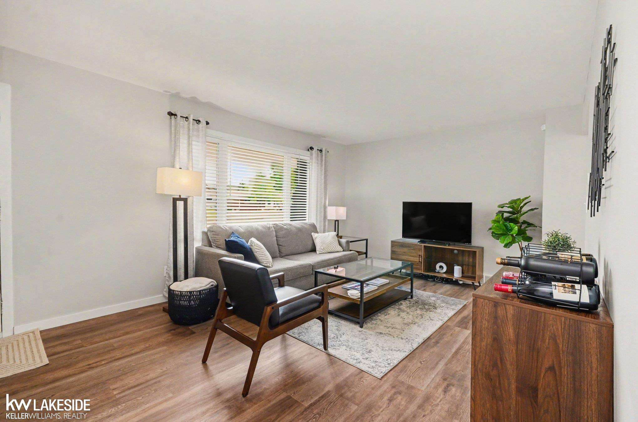 8208 San Marco Boulevard, Sterling Heights, MI 48313 — Photo 10