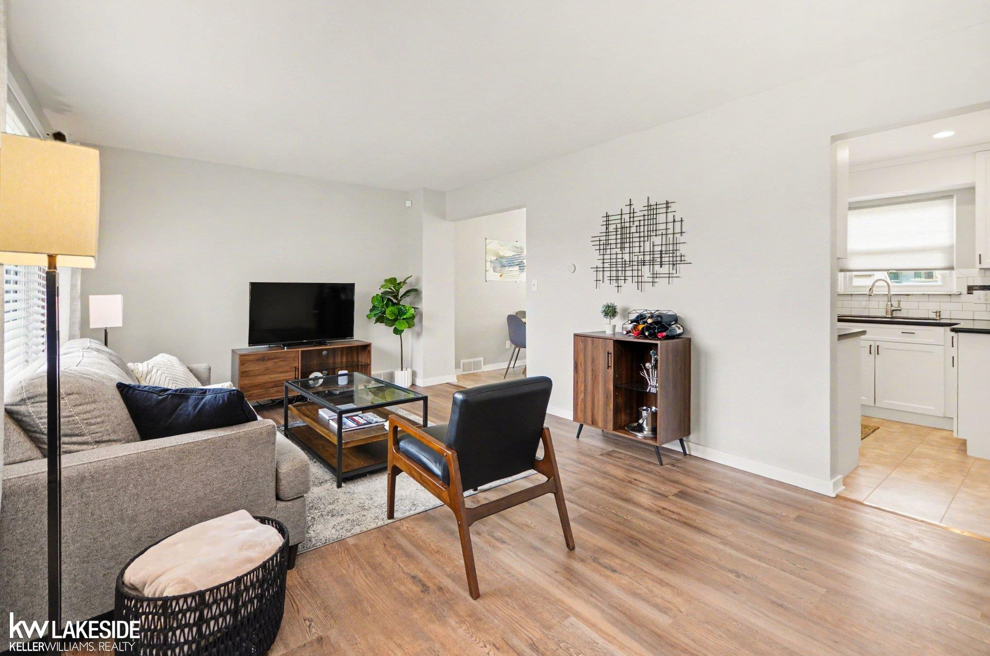 8208 San Marco Boulevard, Sterling Heights, MI 48313 — Photo 12