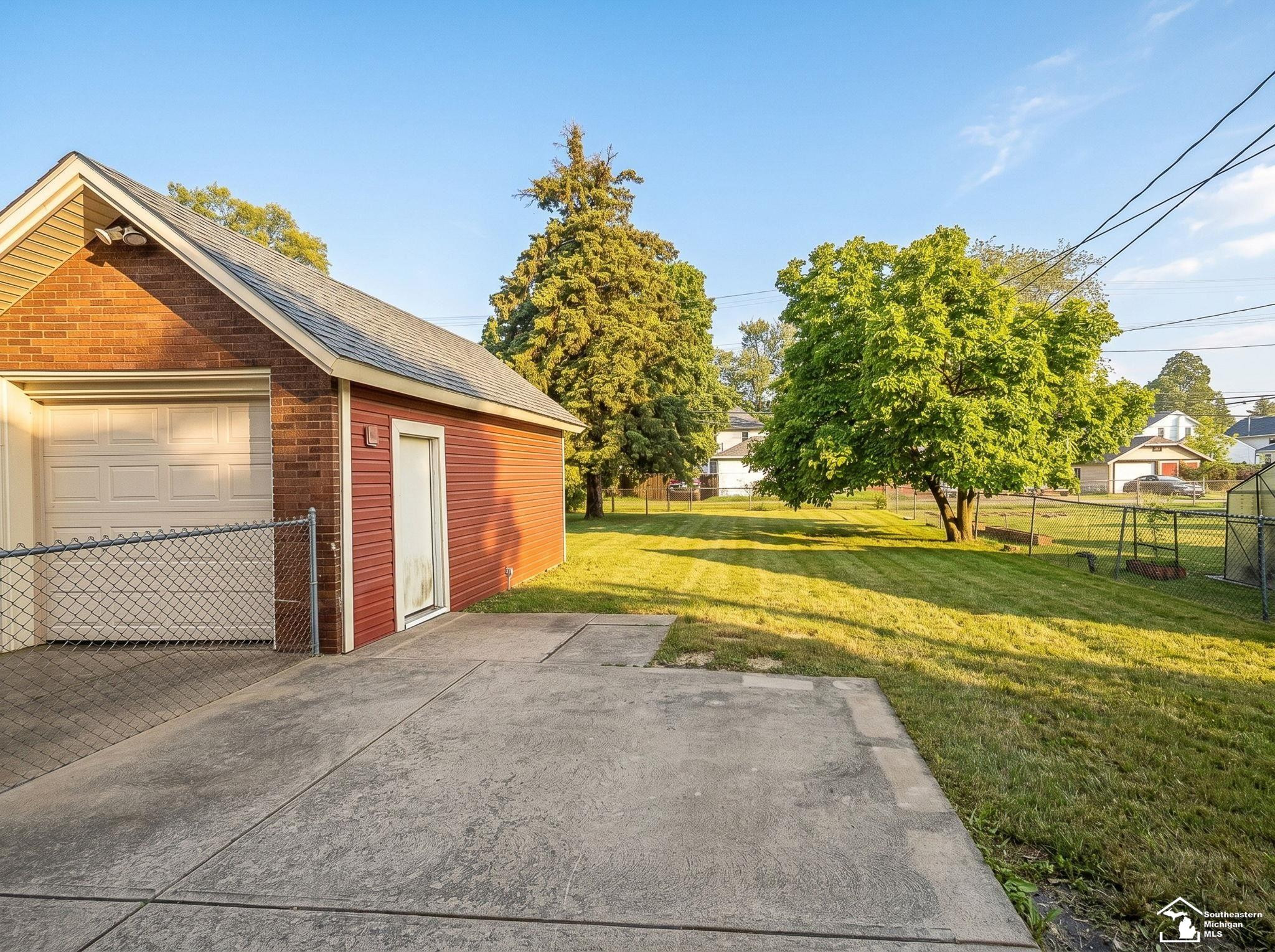 428 E 3rd Street, Monroe, MI 48161 — Photo 35