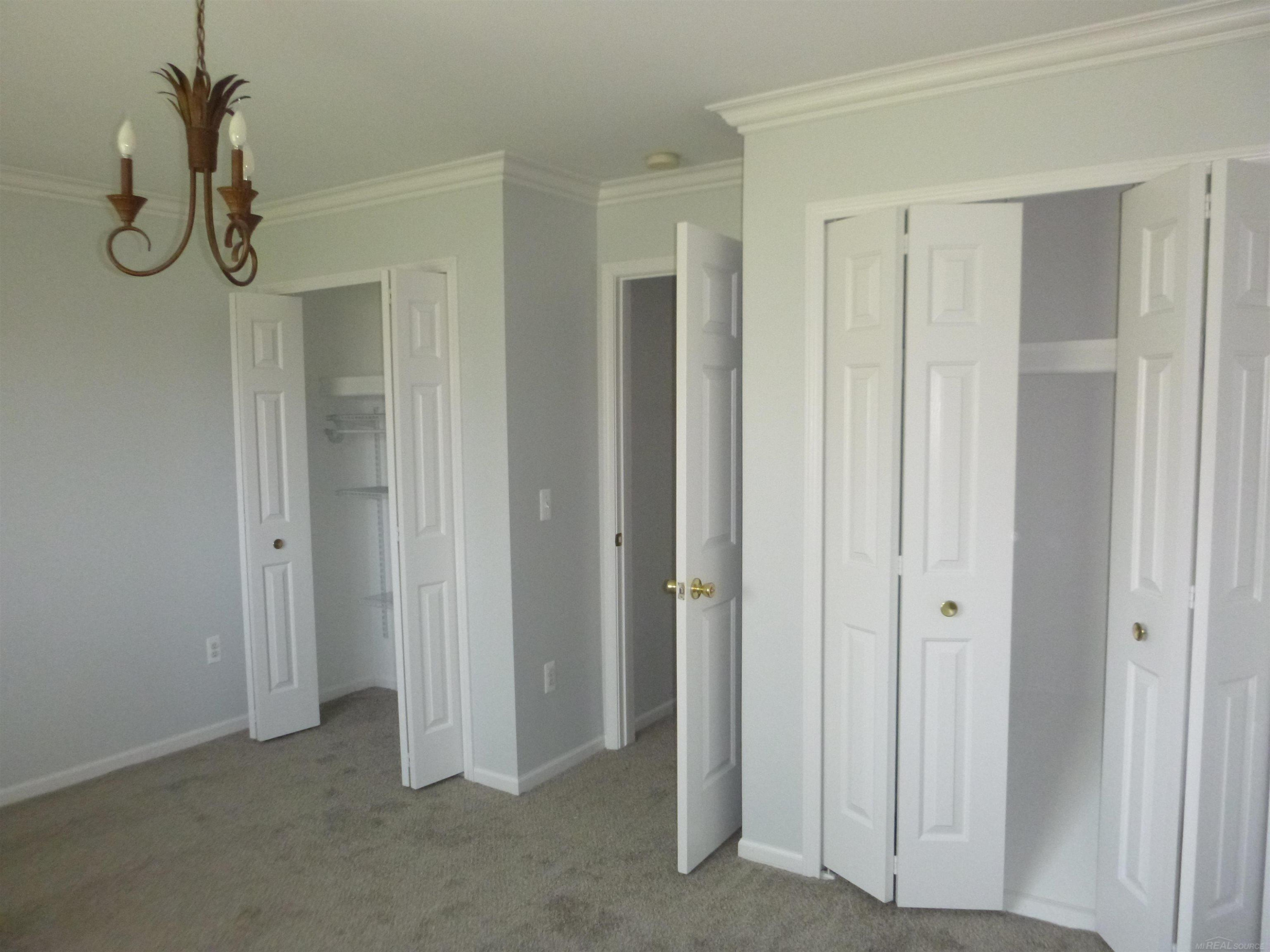 22151 Glenwood Drive, Clinton Twp, MI 48035 — Photo 6