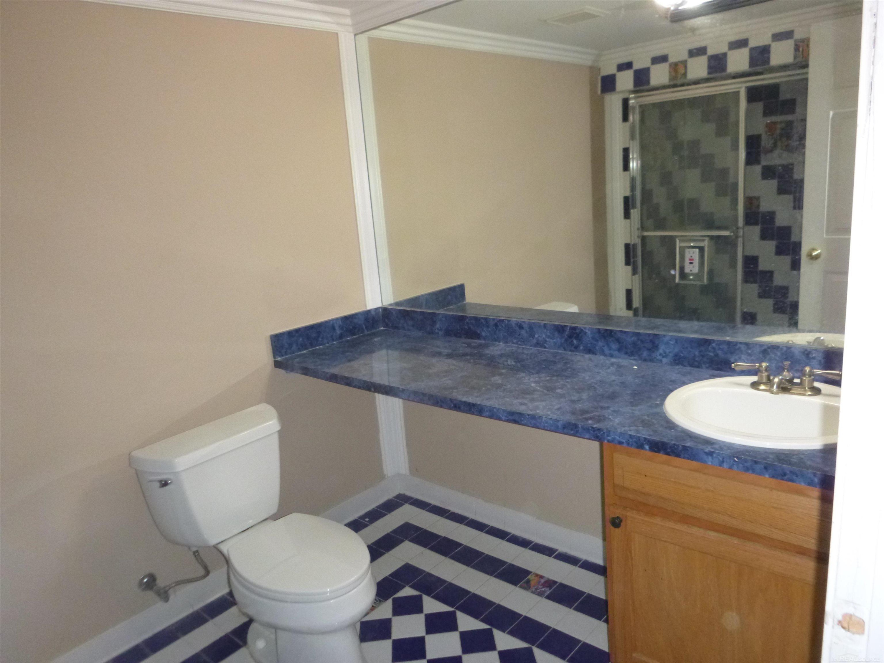 22151 Glenwood Drive, Clinton Twp, MI 48035 — Photo 10