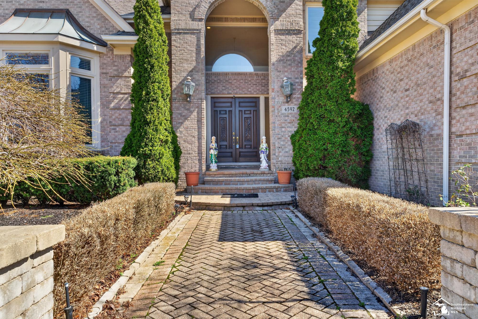 4592 Forestview Drive, West Bloomfield, MI — Photo 2