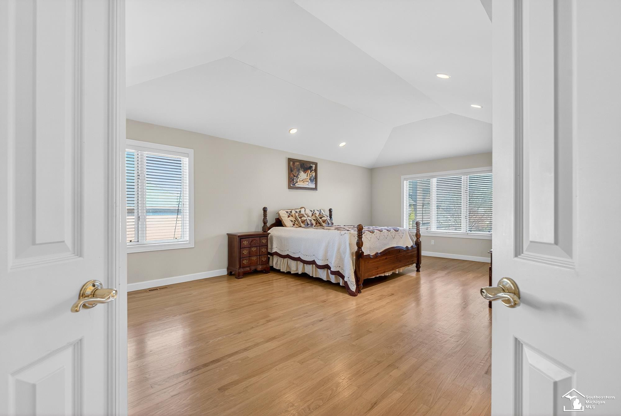 4592 Forestview Drive, West Bloomfield, MI — Photo 27