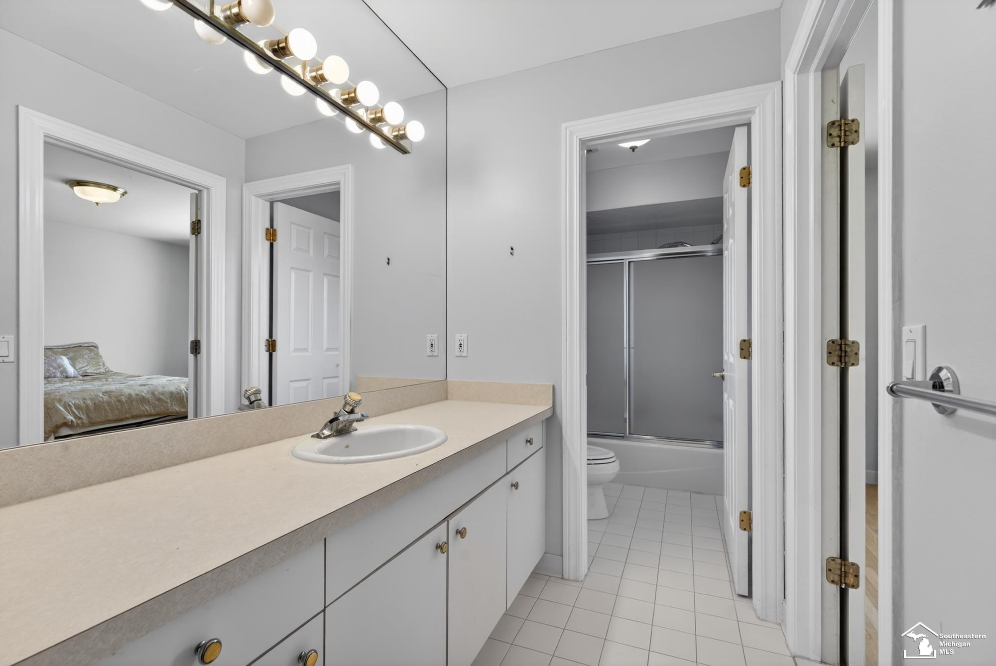 4592 Forestview Drive, West Bloomfield, MI — Photo 42