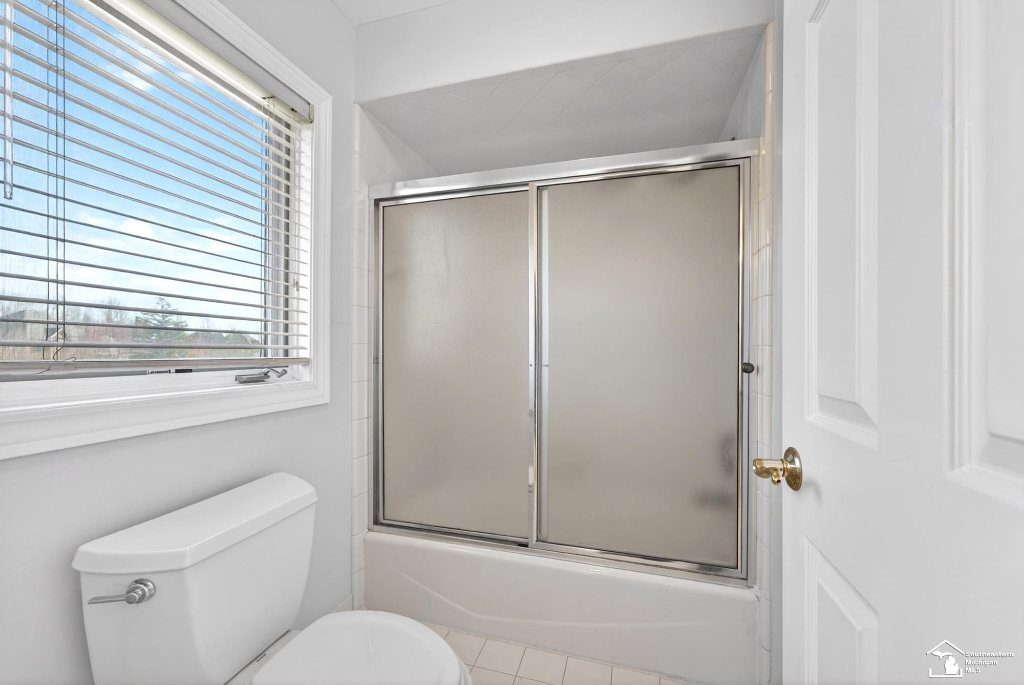 4592 Forestview Drive, West Bloomfield, MI — Photo 43