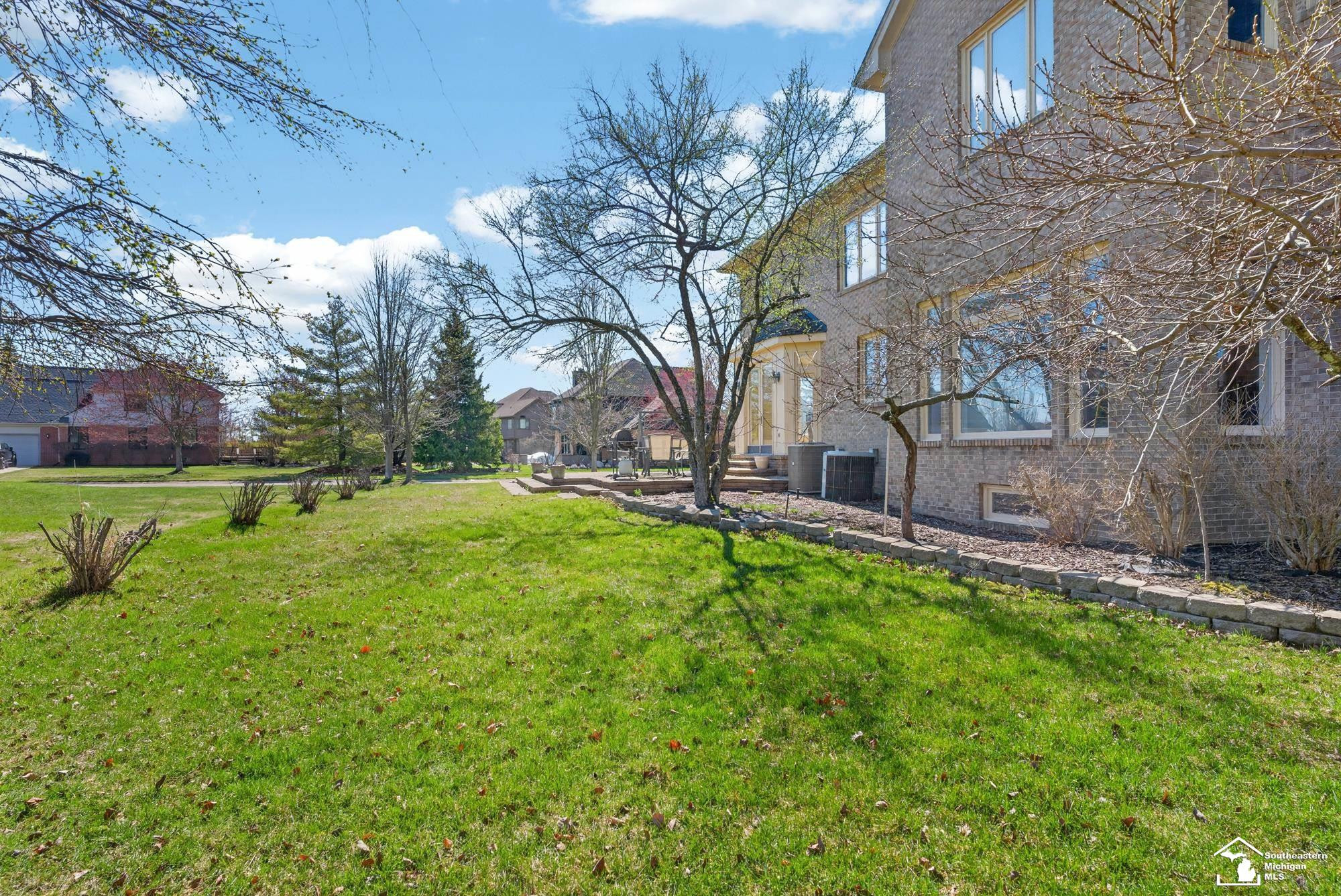 4592 Forestview Drive, West Bloomfield, MI — Photo 61