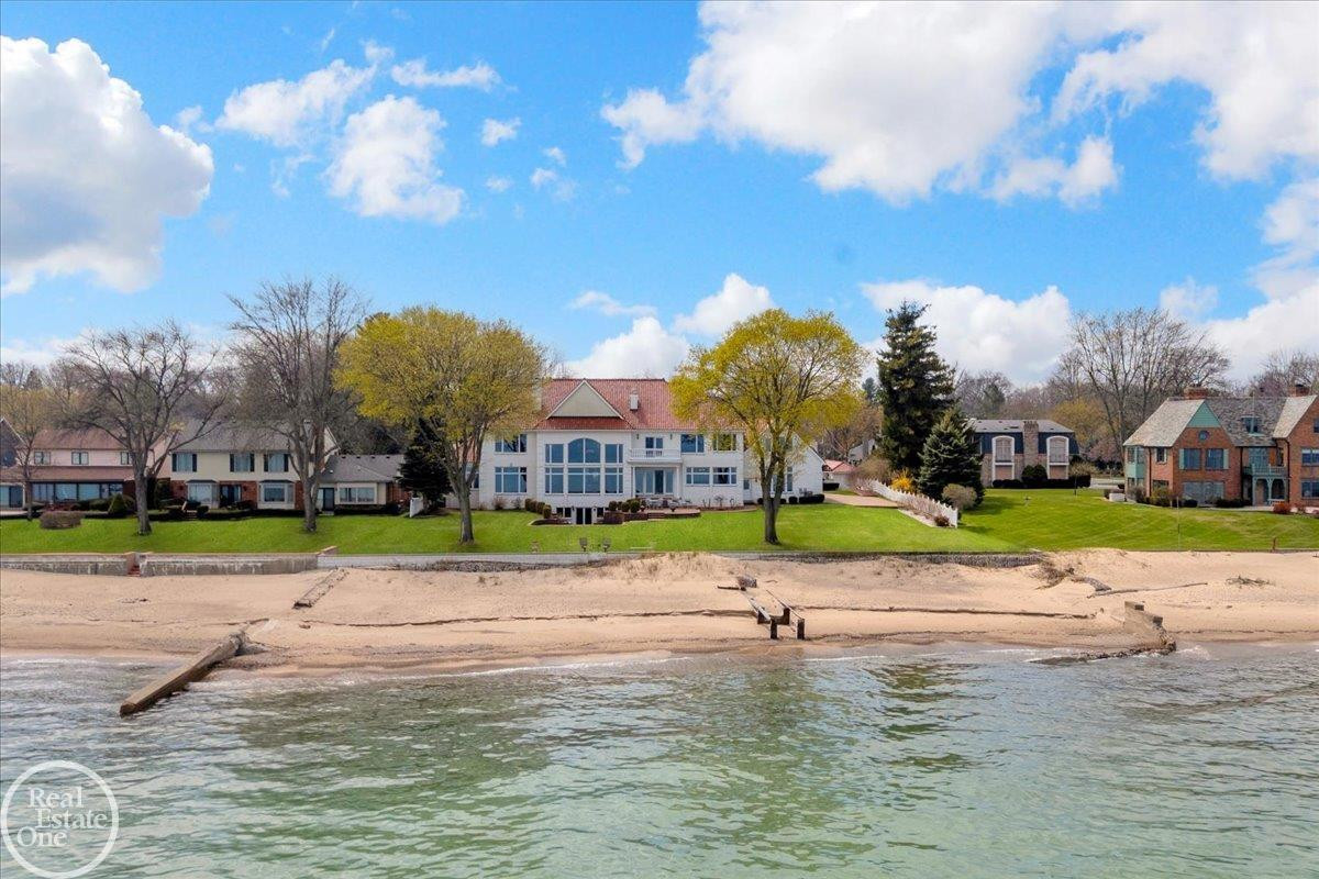 4326 Gratiot Avenue, Port Huron, MI 48060 — Photo 93