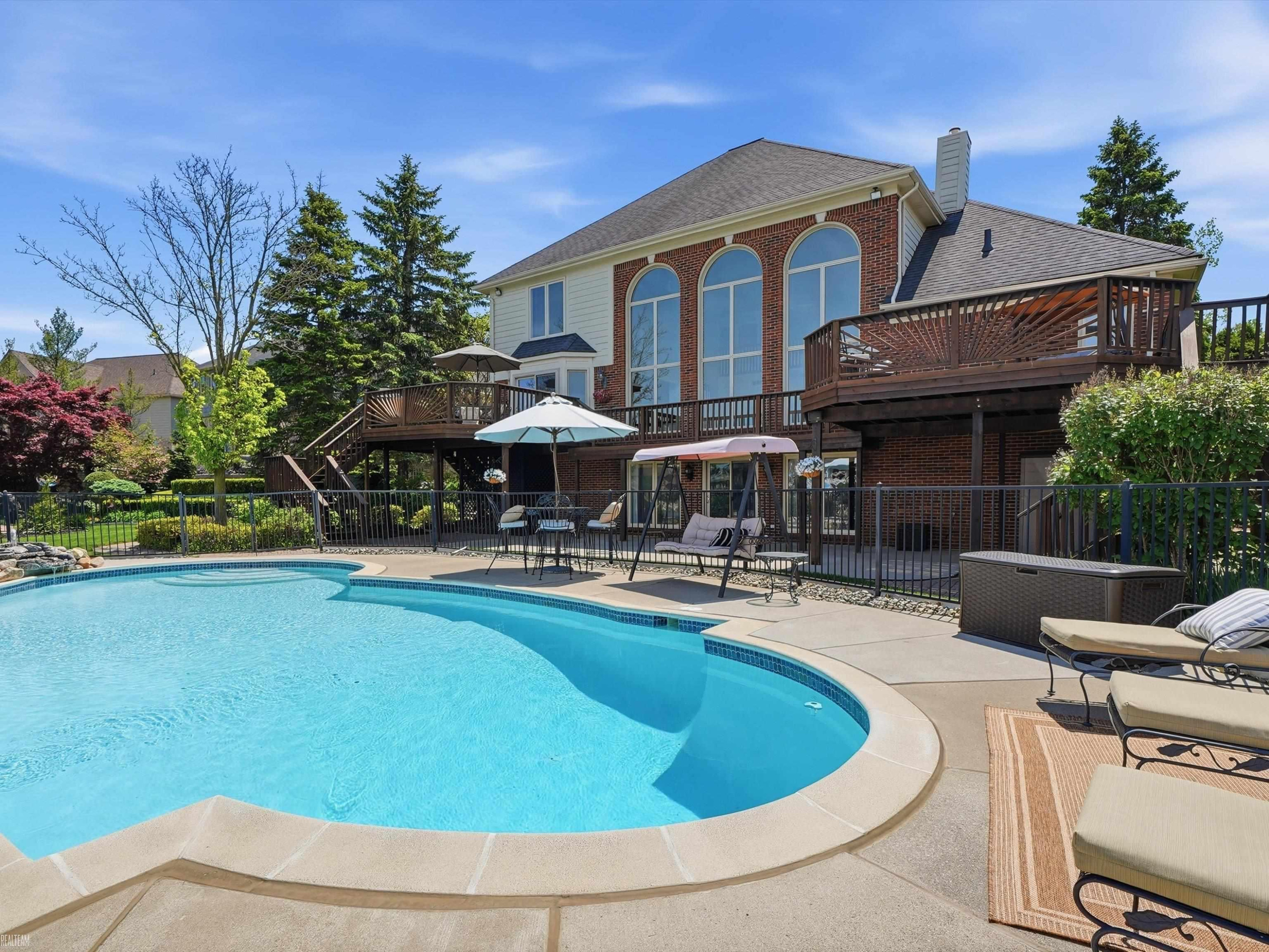 14425 Knightsbridge Drive, Shelby Twp, MI 48315 — Photo 49