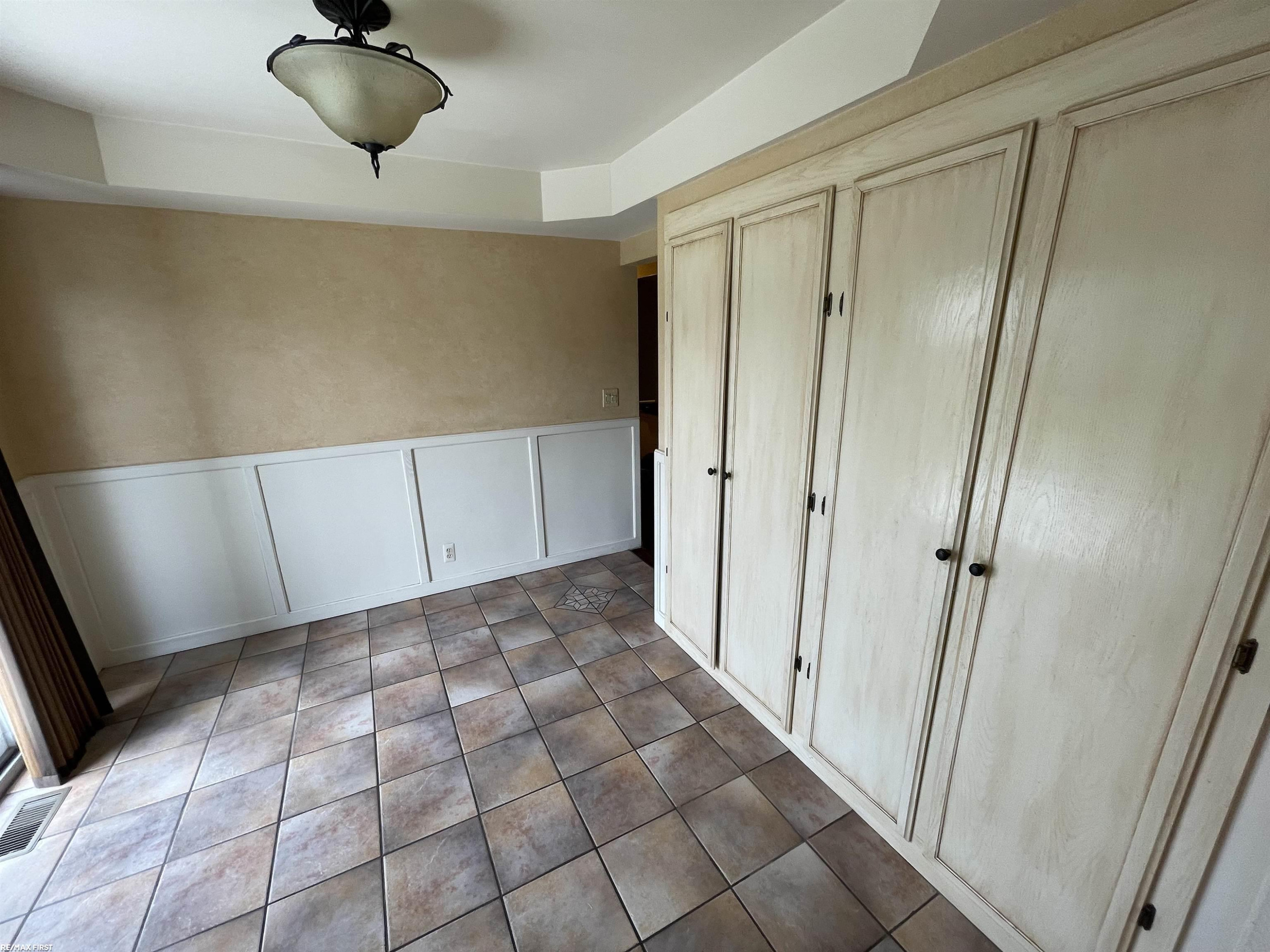 16666 Dort Street, Roseville, MI 48066 — Photo 11