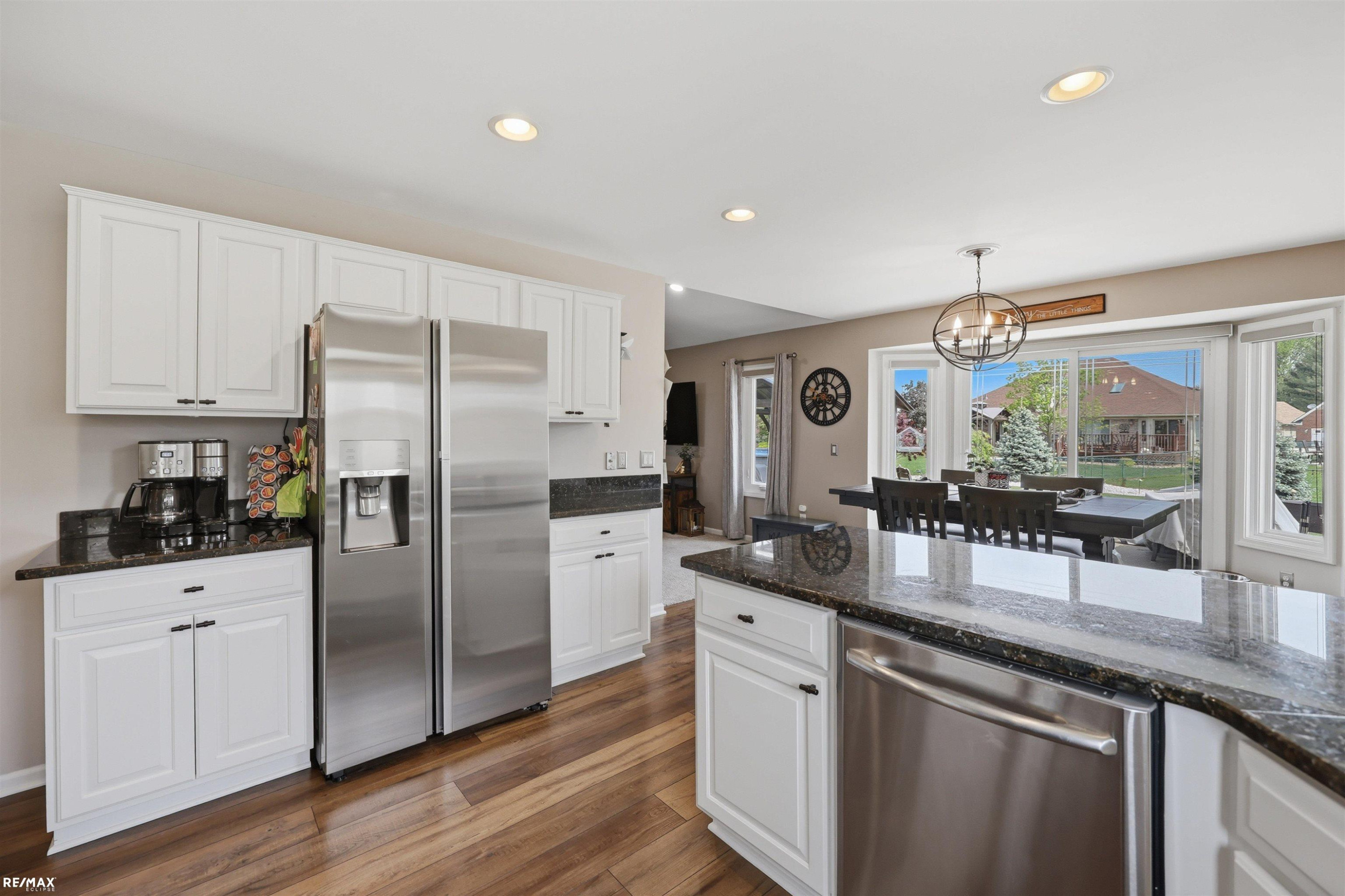 48822 Park Place Drive, MI 48044 — Photo 10