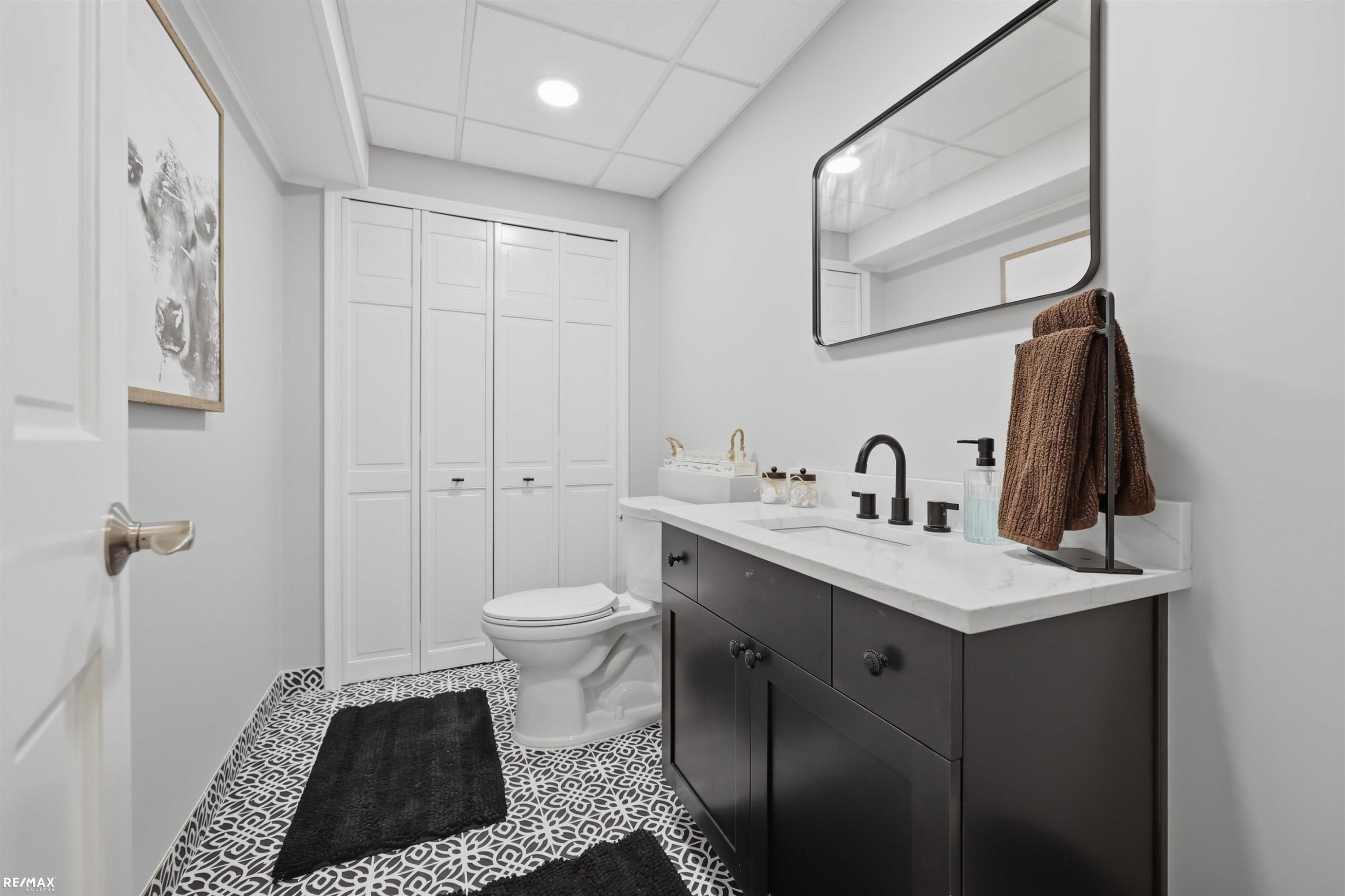 48822 Park Place Drive, MI 48044 — Photo 35