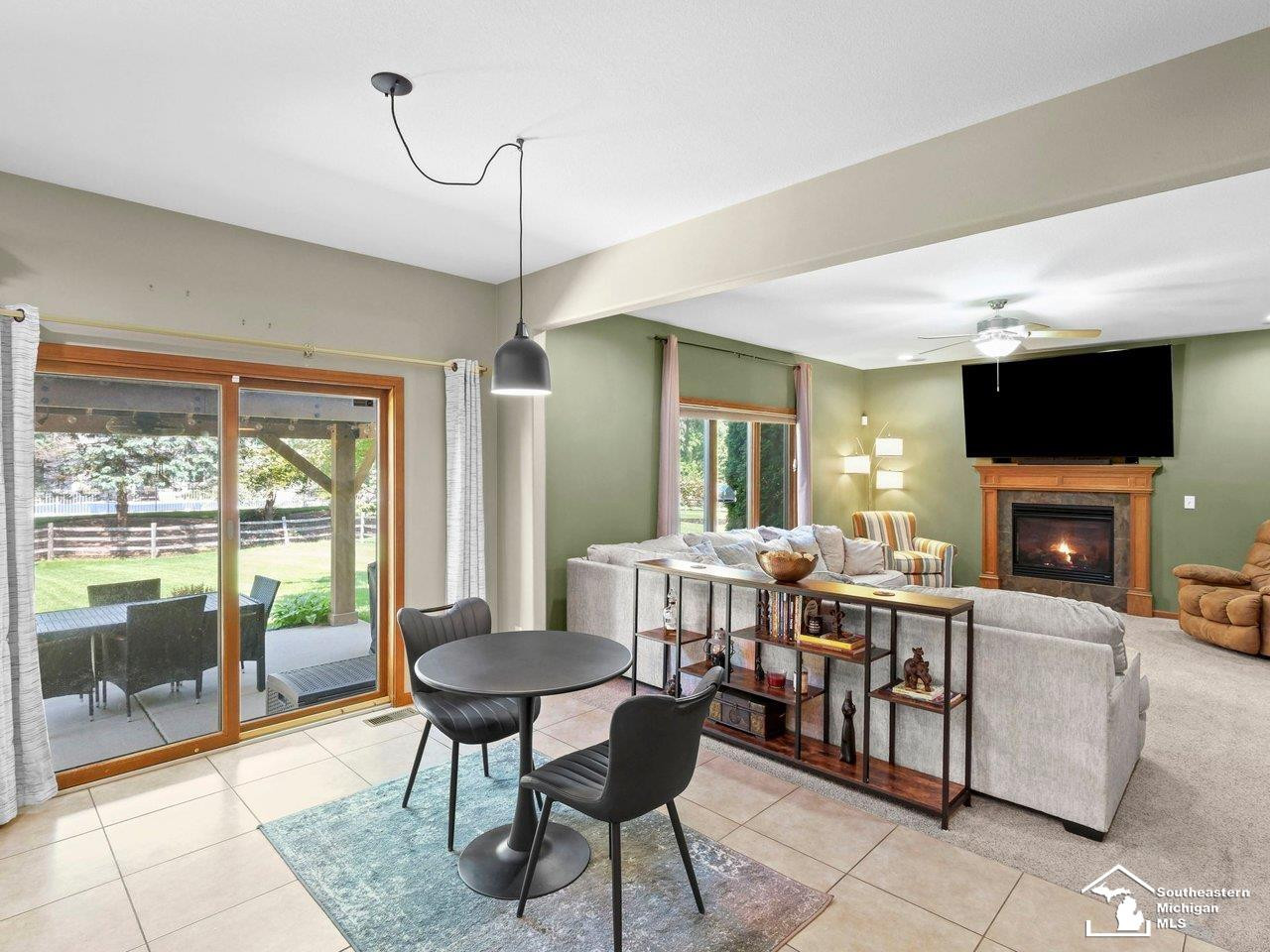 1176 Twin Lakes Drive, Temperance, MI 48182 — Photo 14