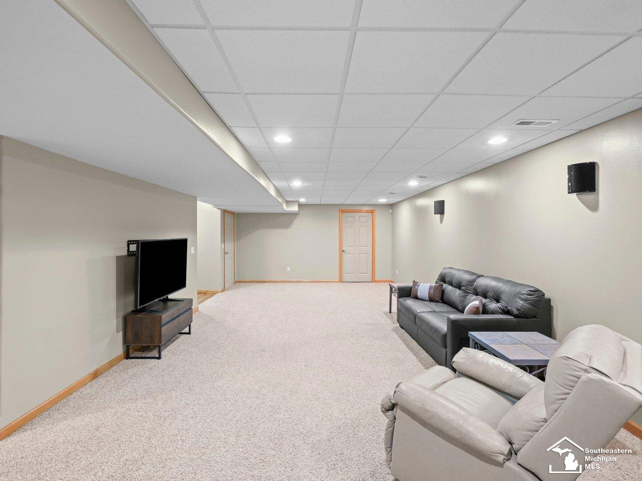 1176 Twin Lakes Drive, Temperance, MI 48182 — Photo 35