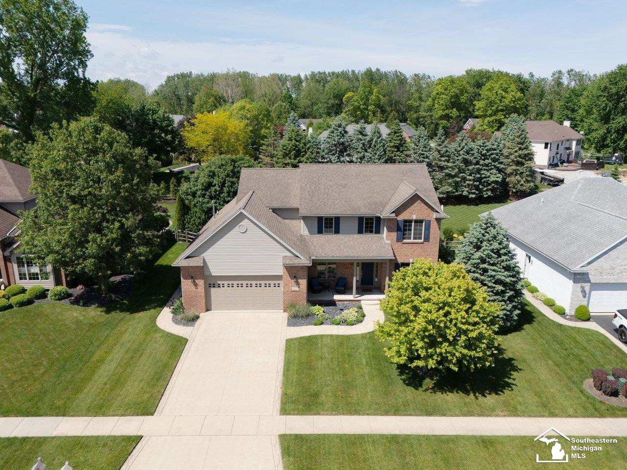 1176 Twin Lakes Drive, Temperance, MI 48182 — Photo 55