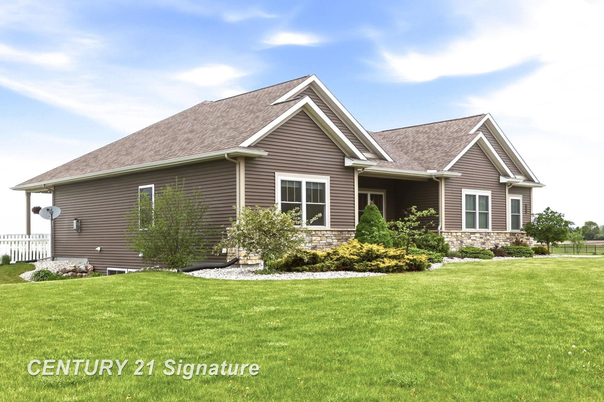 11056 Sarle Road, Freeland, MI 48623 — Photo 6