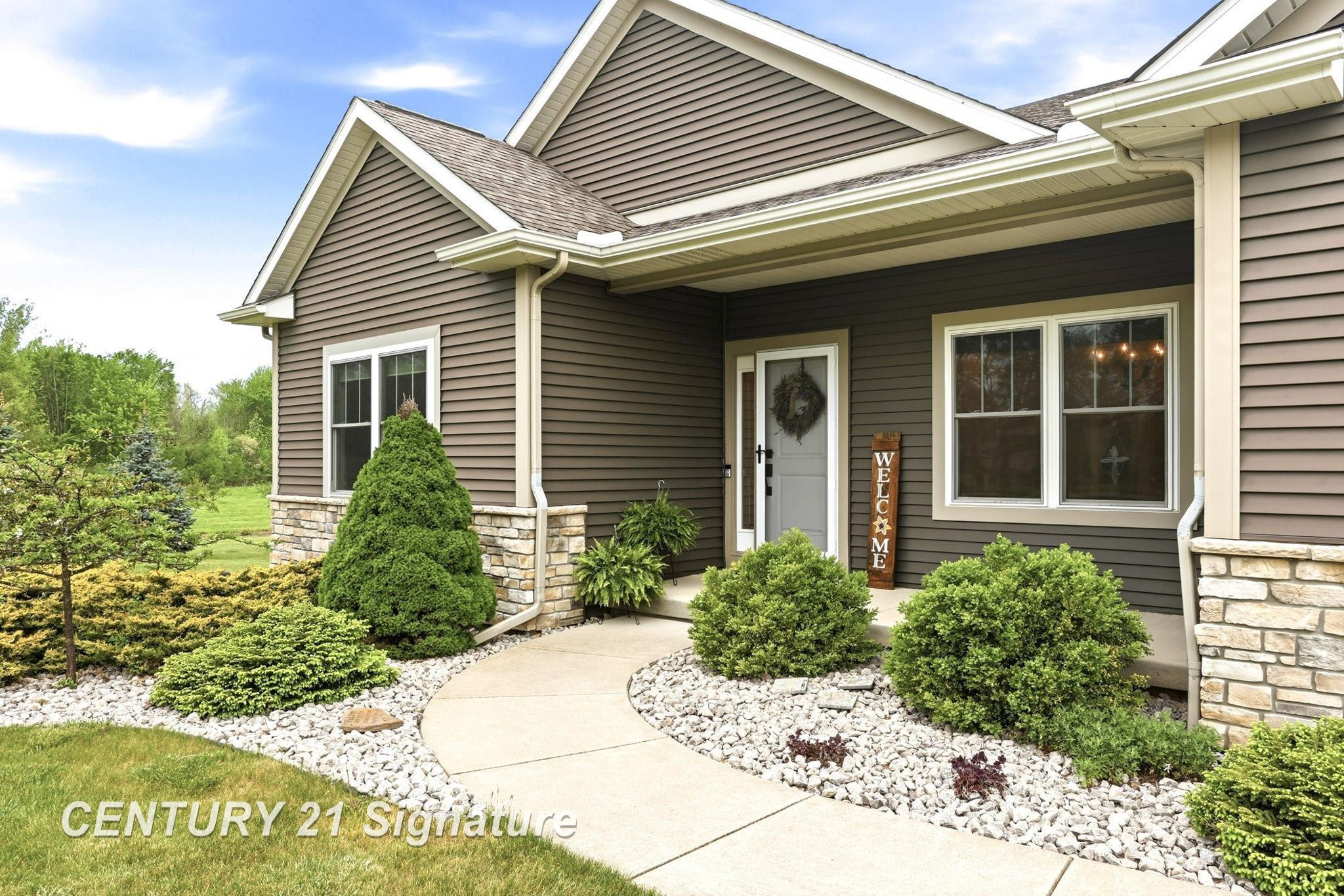 11056 Sarle Road, Freeland, MI 48623 — Photo 8