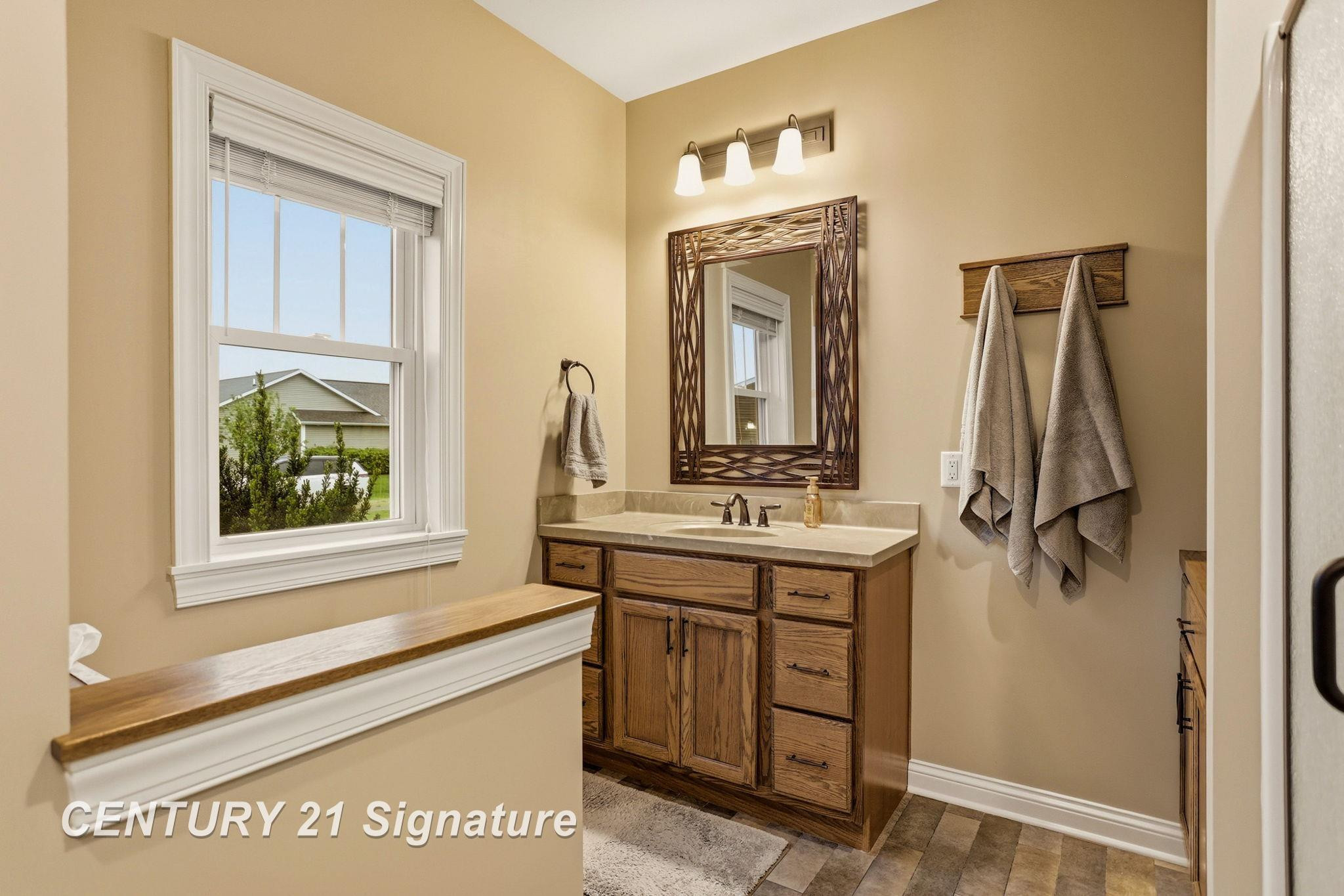 11056 Sarle Road, Freeland, MI 48623 — Photo 27