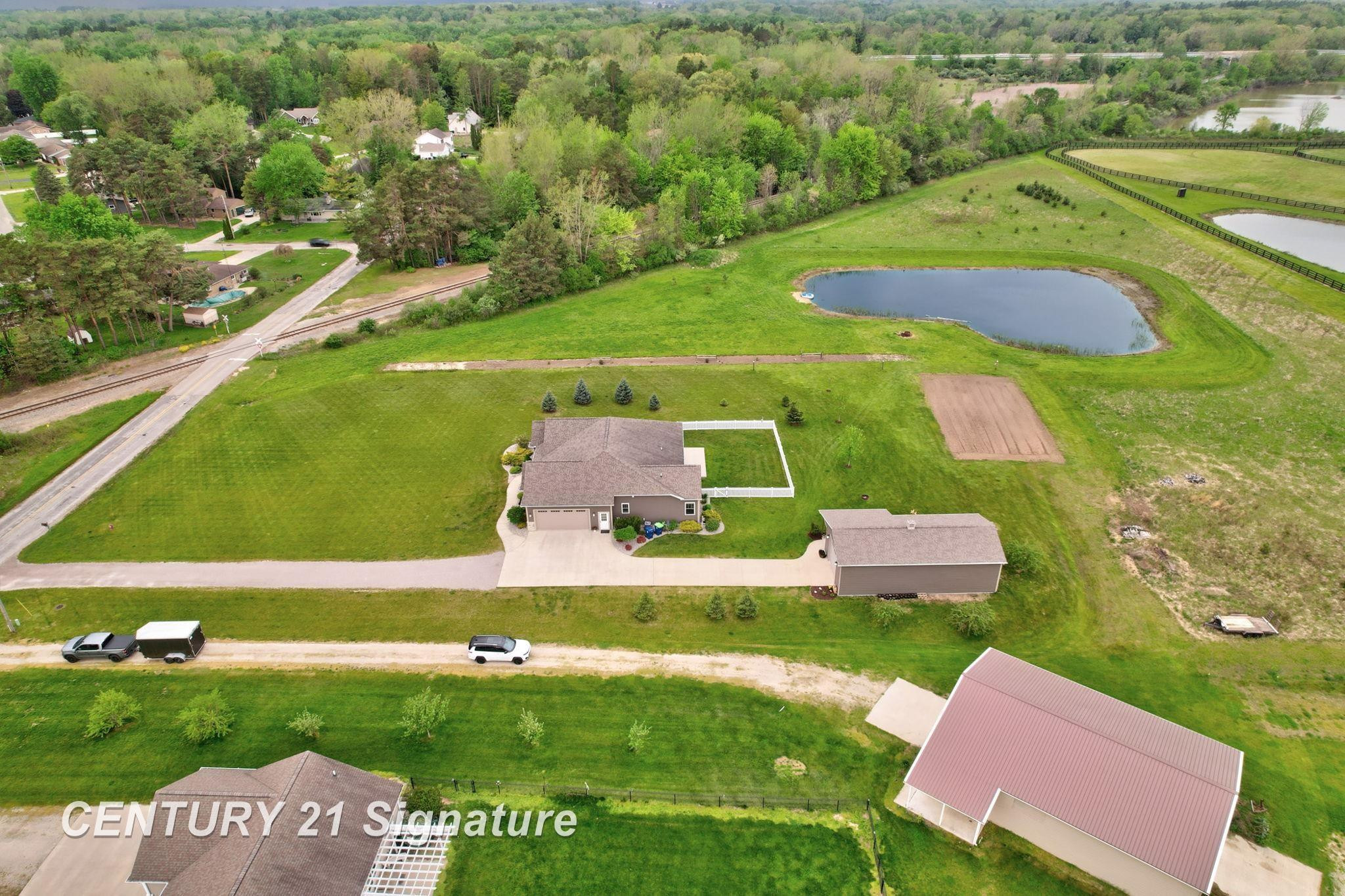 11056 Sarle Road, Freeland, MI 48623 — Photo 71
