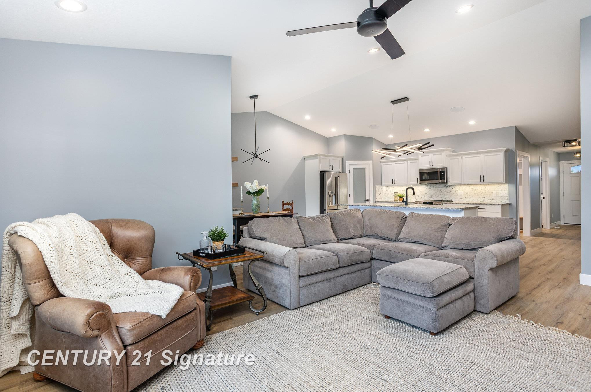 10585 Prairie View Court, Freeland, MI 48623 — Photo 5
