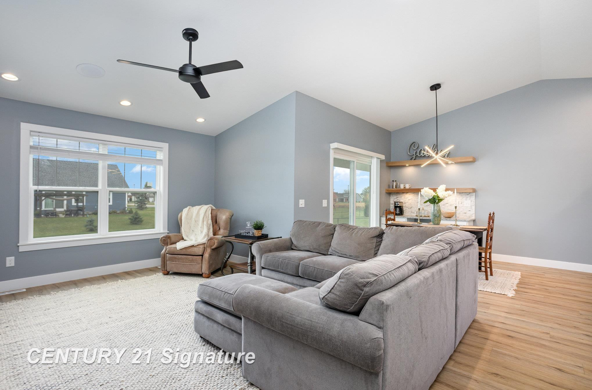 10585 Prairie View Court, Freeland, MI 48623 — Photo 6