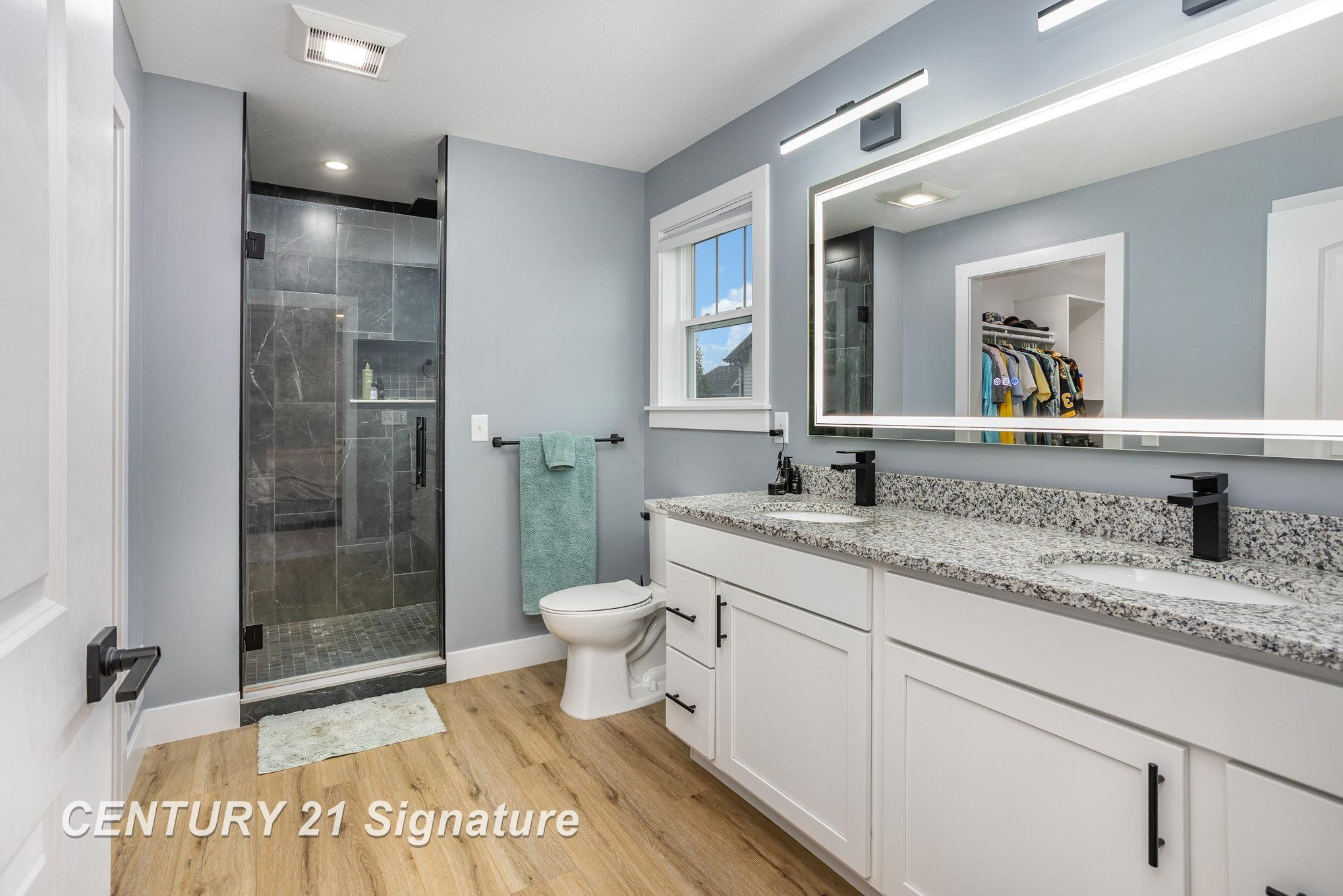 10585 Prairie View Court, Freeland, MI 48623 — Photo 13