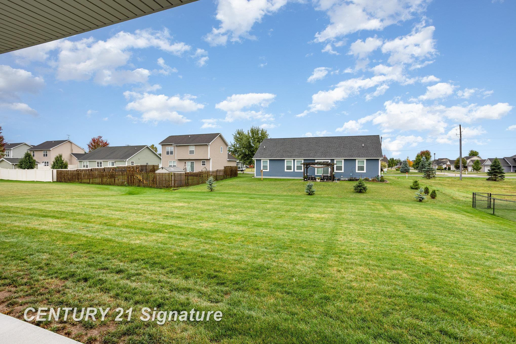 10585 Prairie View Court, Freeland, MI 48623 — Photo 23