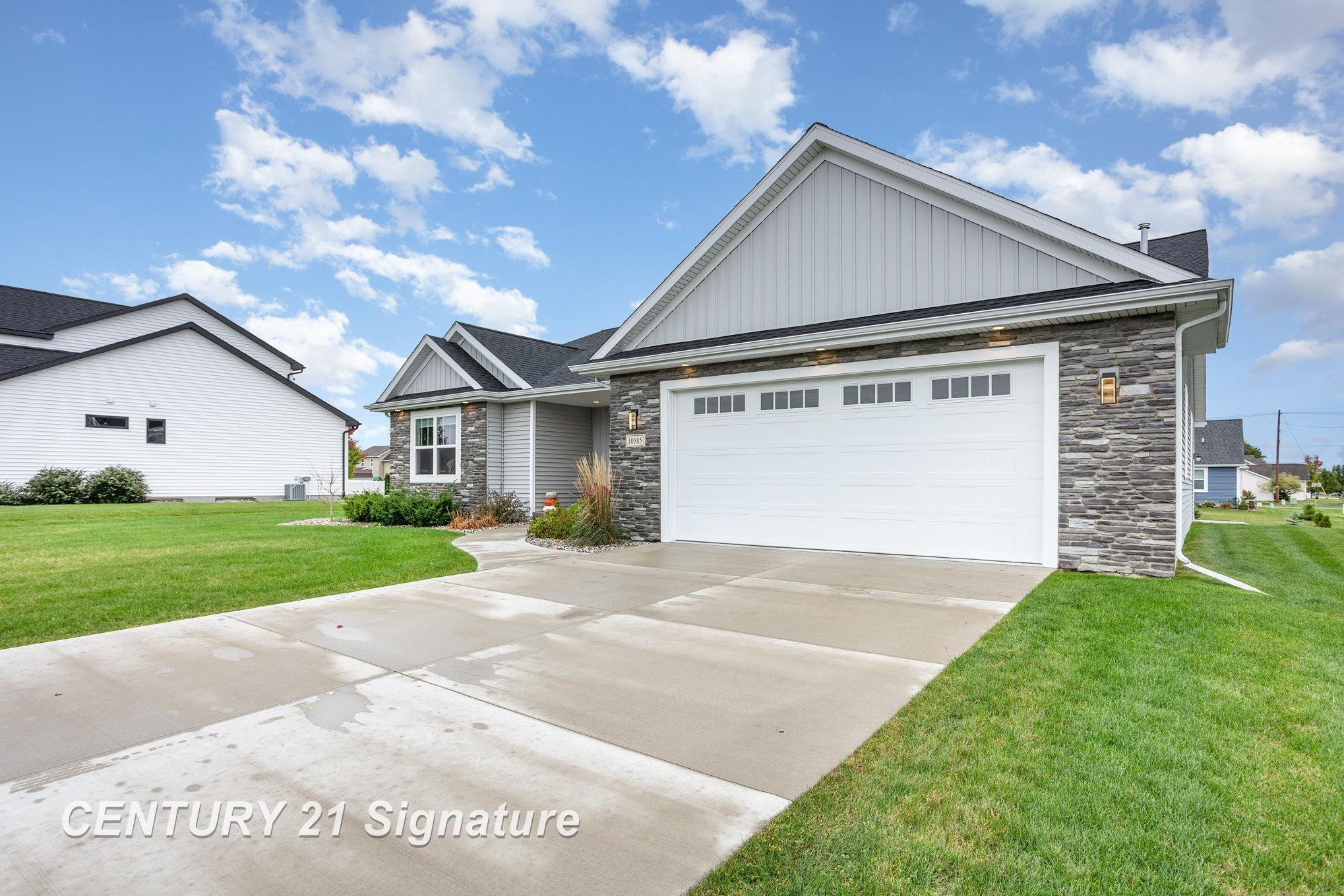 10585 Prairie View Court, Freeland, MI 48623 — Photo 28