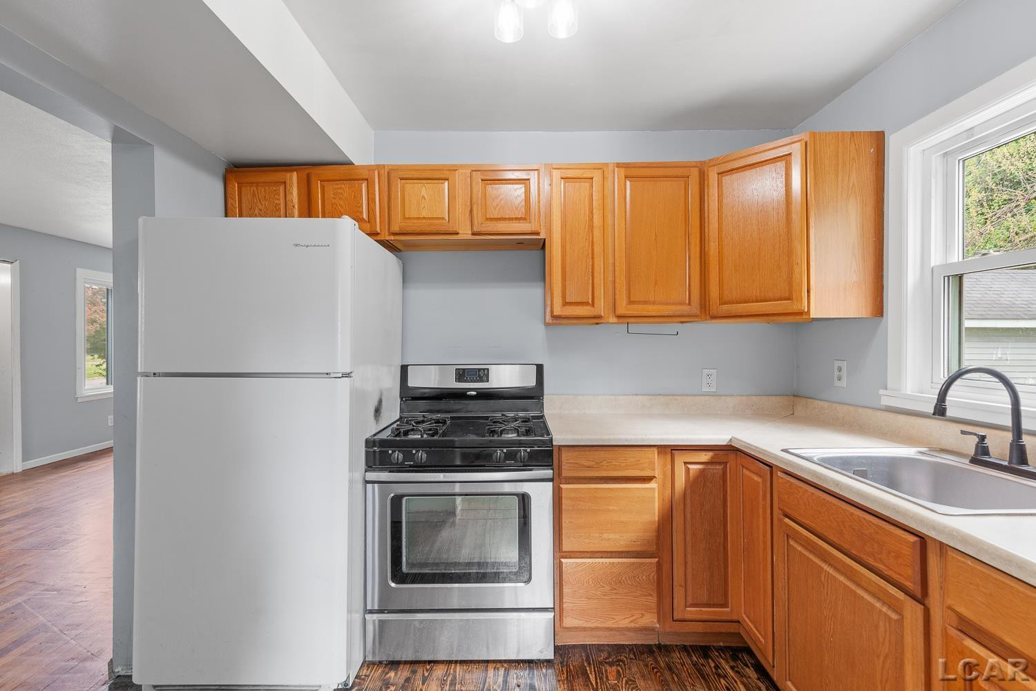 431 Oden Way, Adrian, MI 49221 — Photo 12