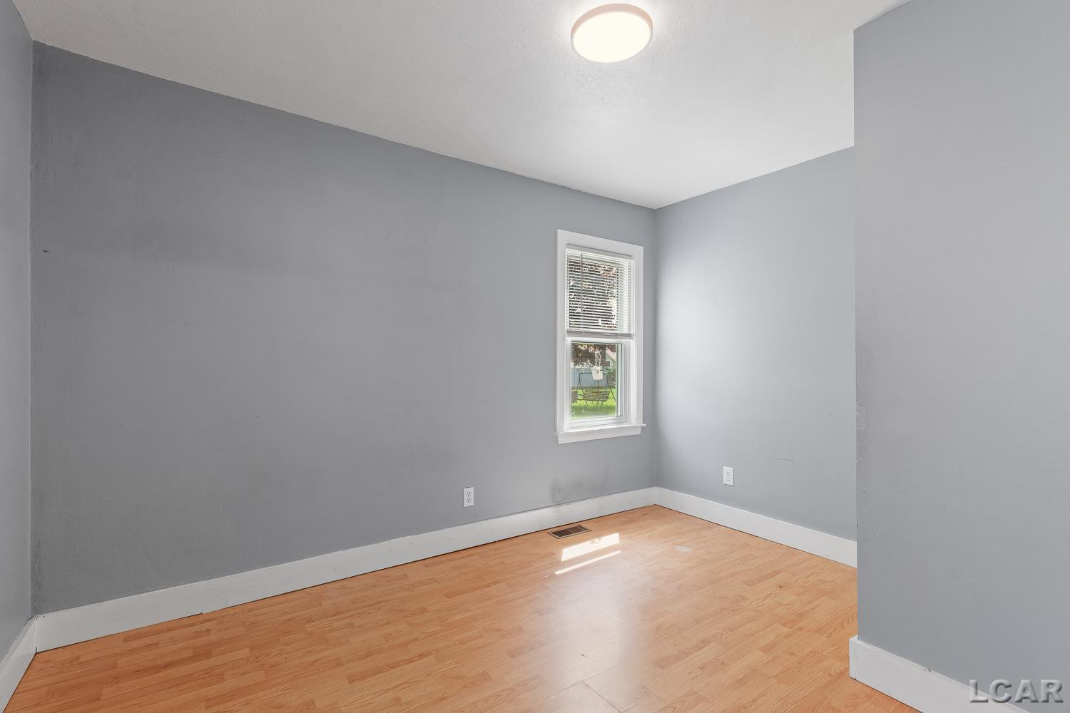 431 Oden Way, Adrian, MI 49221 — Photo 20