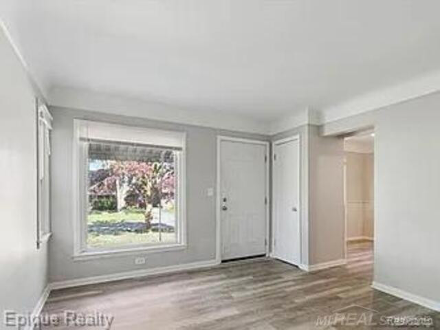 19373 Goulburn Street, Detroit, MI 48205 — Photo 3