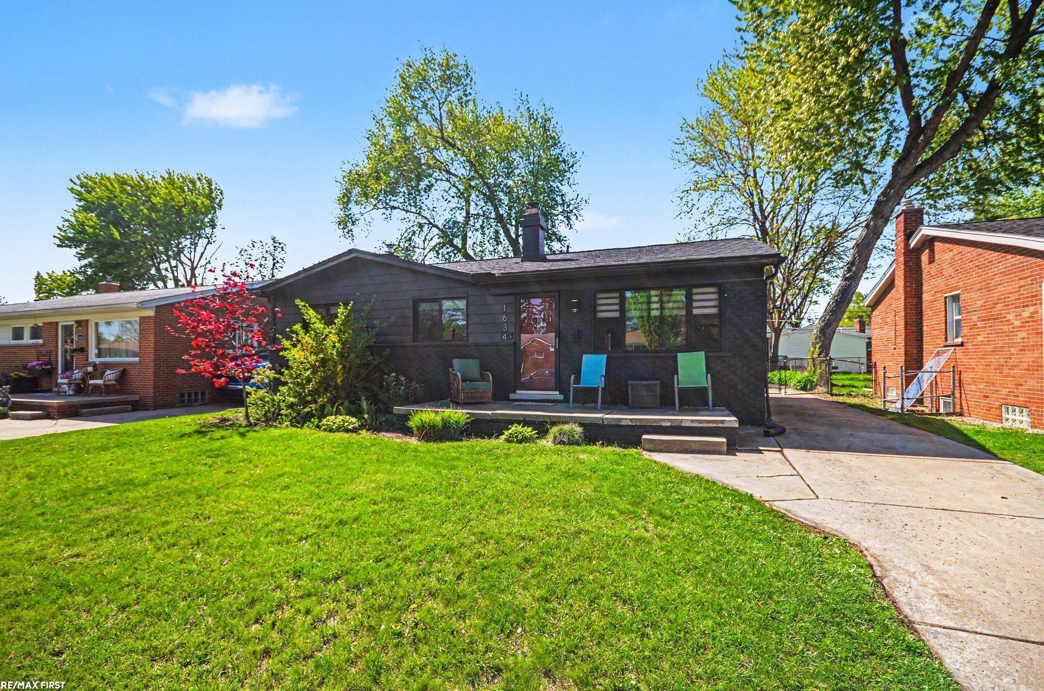 1634 Beaupre Avenue, Madison Heights, MI 48071 — Photo 5