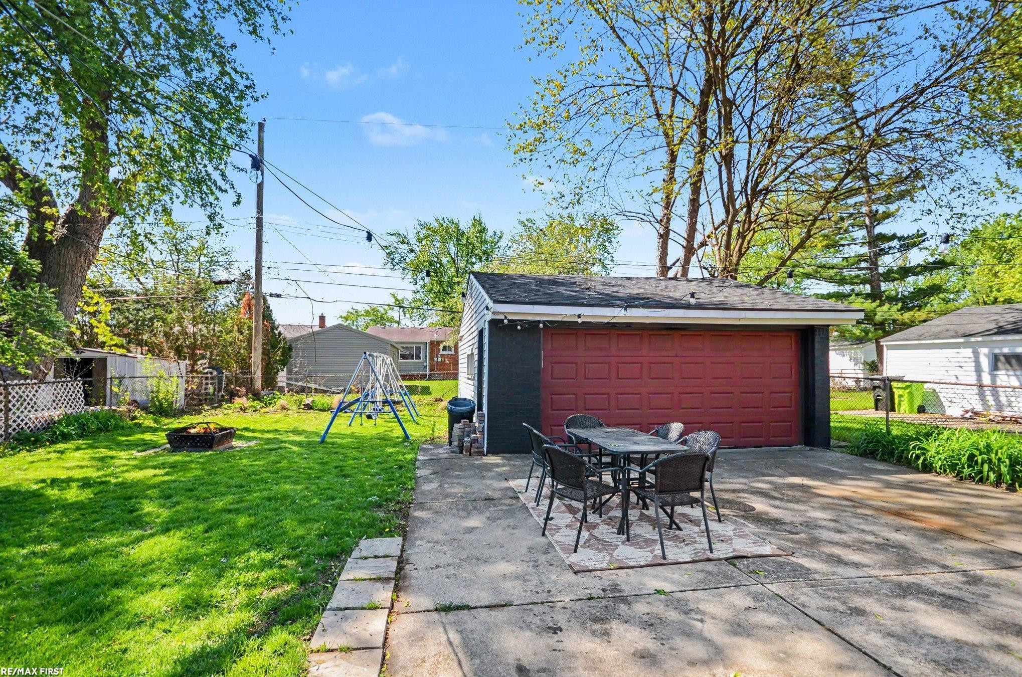 1634 Beaupre Avenue, Madison Heights, MI 48071 — Photo 22