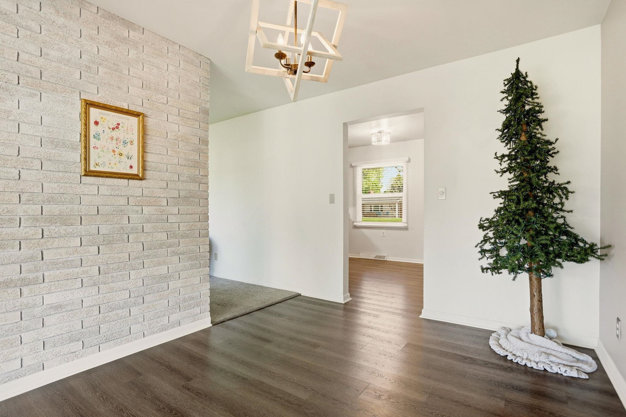469 Sunburst Drive, Frankenmuth, MI 48734 — Photo 16