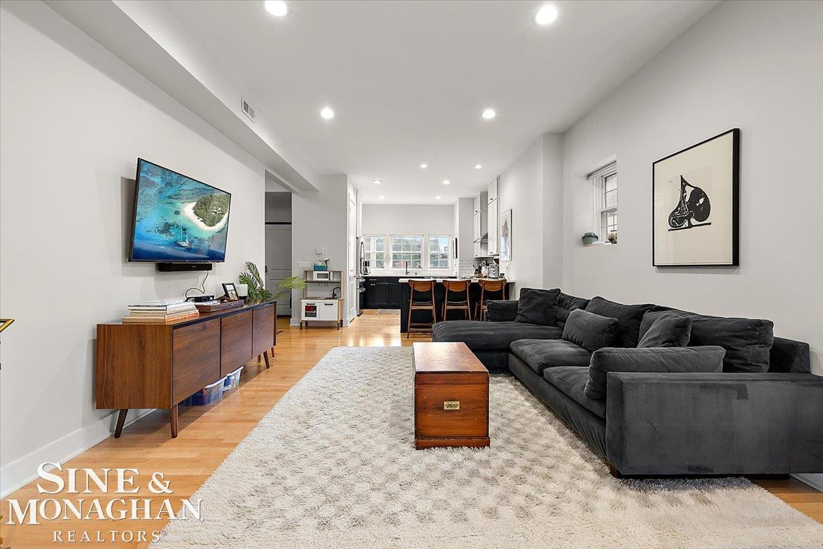 248 Mack Ave apt #2 Road, Detroit, MI 48201 — Photo 5